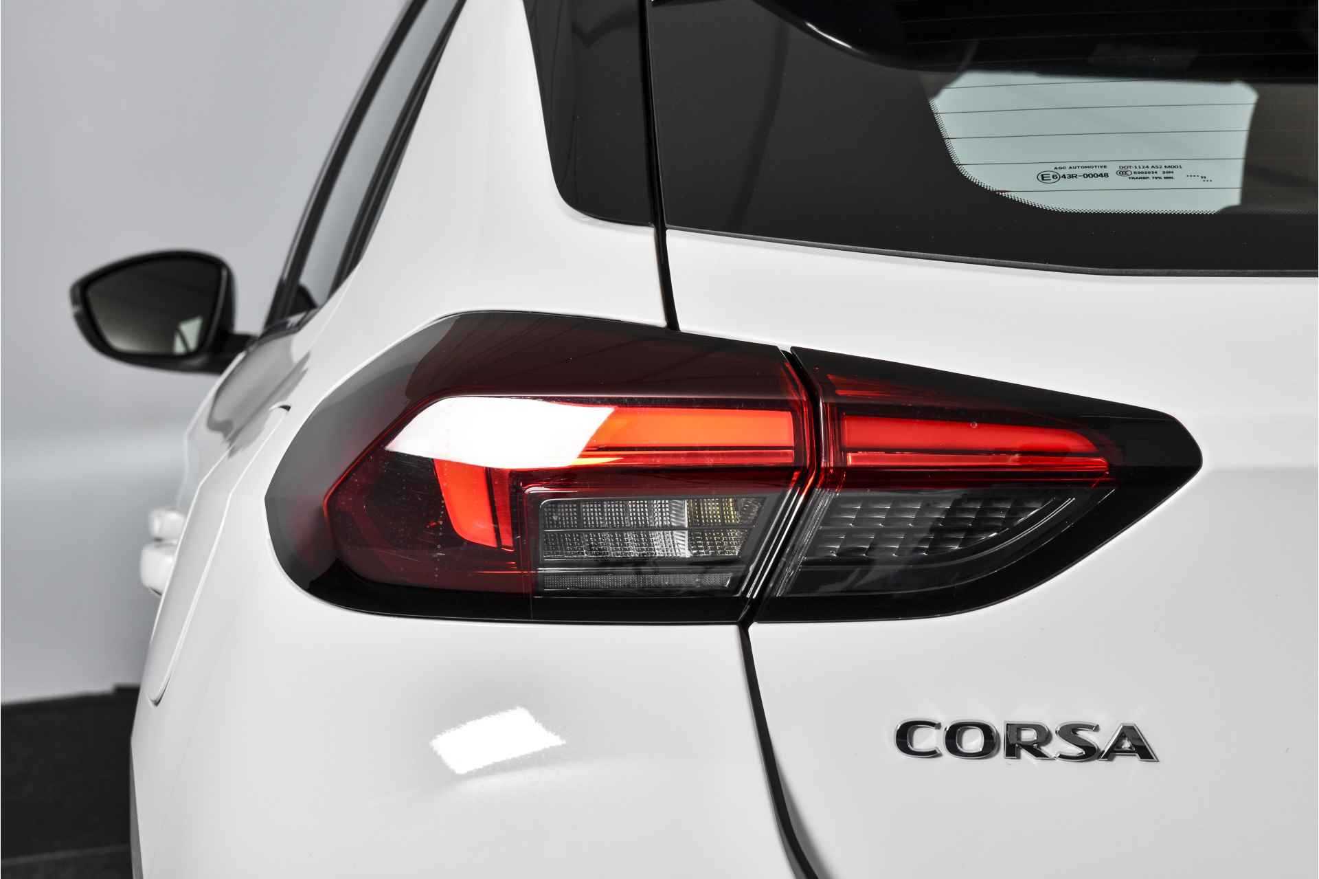 Opel Corsa 1.2 100 PK GS-Line | Cruise | NAV + App Connect | Airco | LM 16'' | 0508 - 39/46