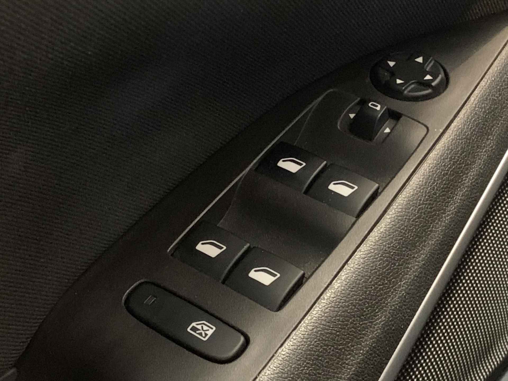 Opel Crossland X 1.2 Online Edition | Apple Carplay/Android Auto | Bluetooth | Parkeersensoren achter | Cruise control |  Dab+ - 15/34