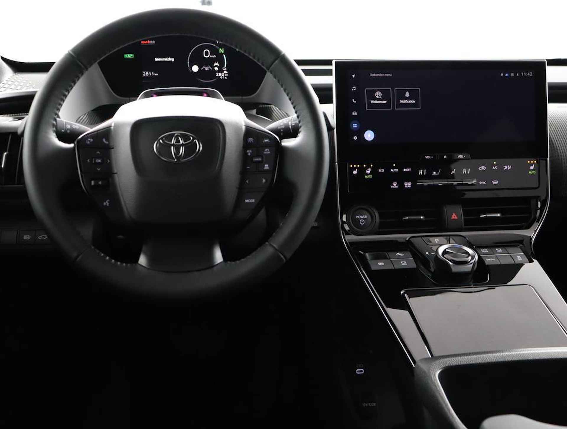 Toyota bZ4X Dynamic 71 kWh | 360 Camera | Dodehoek detectie | Parkeer sensoren voor + achter | Electrische achterklep | Stoelverwarming - 55/60
