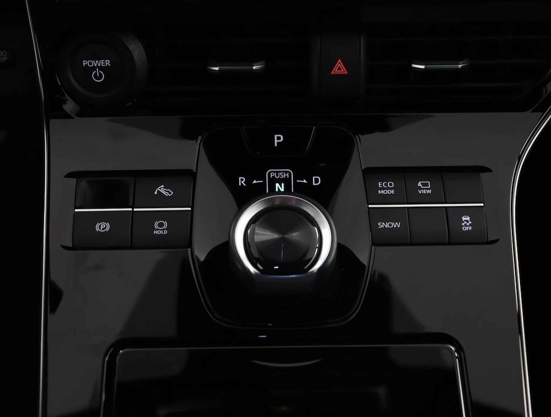 Toyota bZ4X Dynamic 71 kWh | 360 Camera | Dodehoek detectie | Parkeer sensoren voor + achter | Electrische achterklep | Stoelverwarming - 27/60