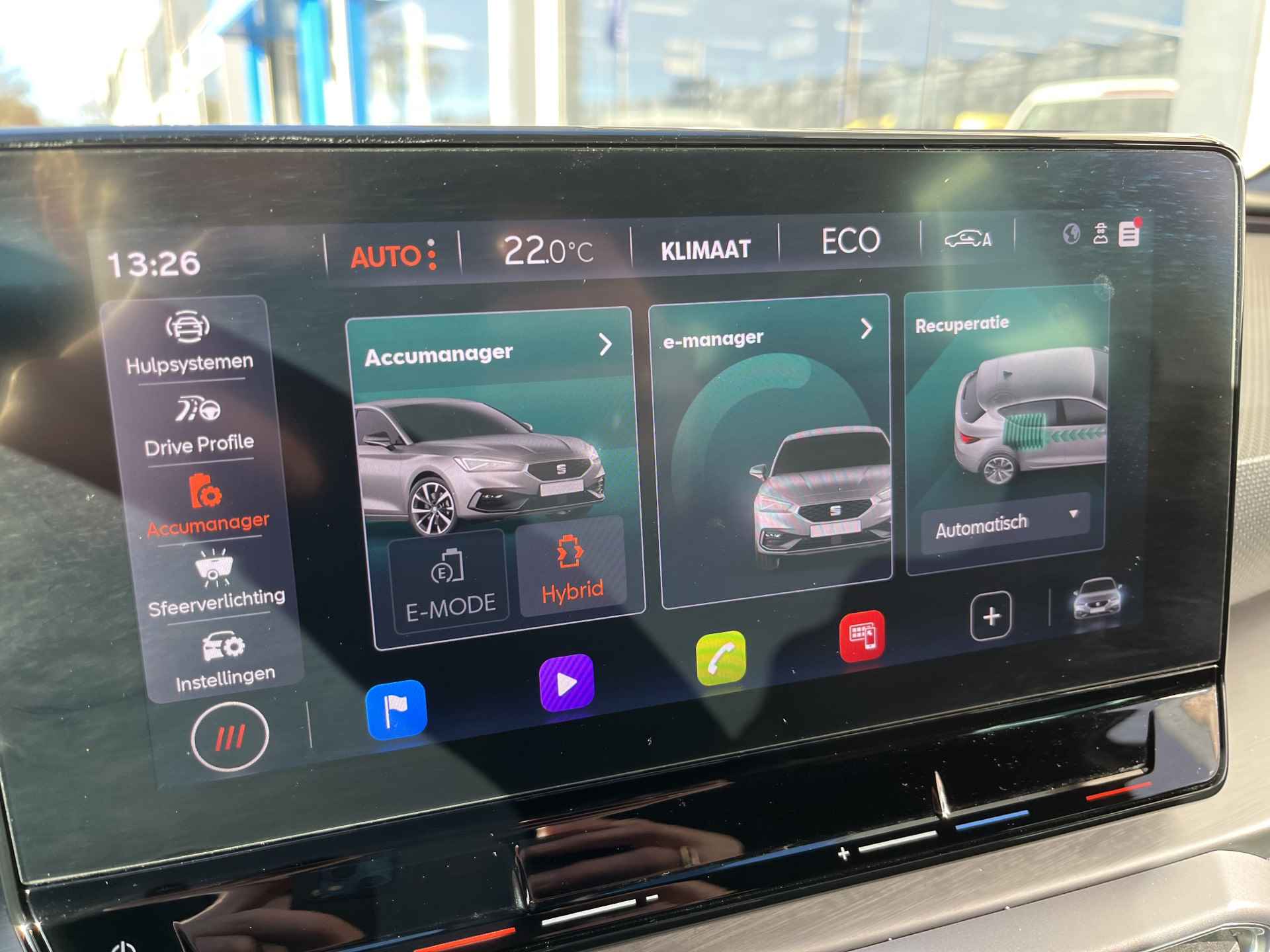 SEAT Leon 1.4 TSI eHybrid PHEV FR Business Intense / AUTOMAAT/ PANO/ CAMERA/ PARK. SENSOREN/ MATRIX/ DODE HOEK/ MEMORY SEATS/ KEYLESS/ STUUR VERWARM./ ADAPT. CRUISE/ APP-CONNECT/ NAVI/ CLIMA/ DAB/ 18" LMV - 28/49