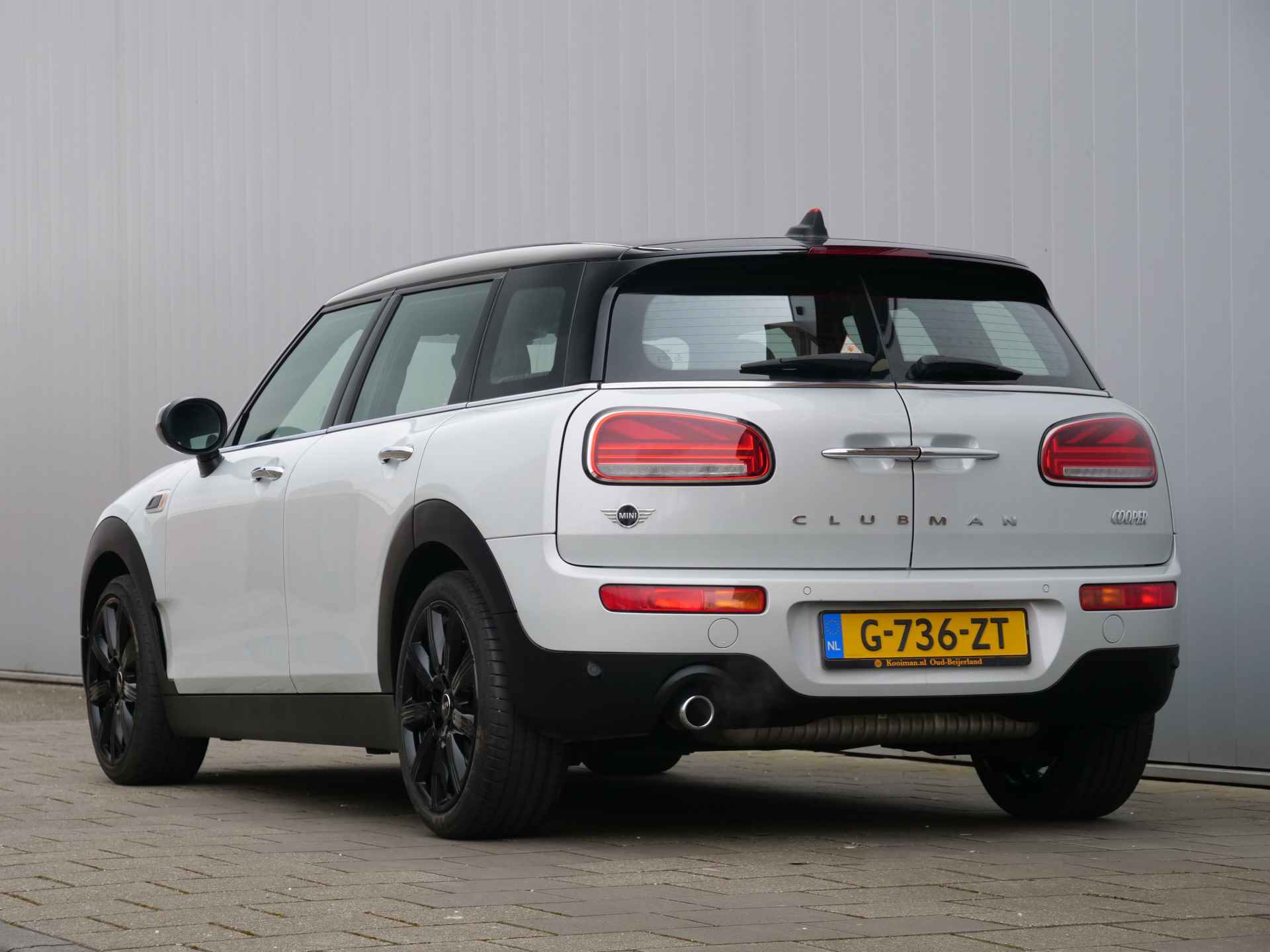 MINI Clubman 1.5 Cooper 136 Business Edition Automaat Navigatie / LED / 18 Inch / Parkeersensoren - 5/40