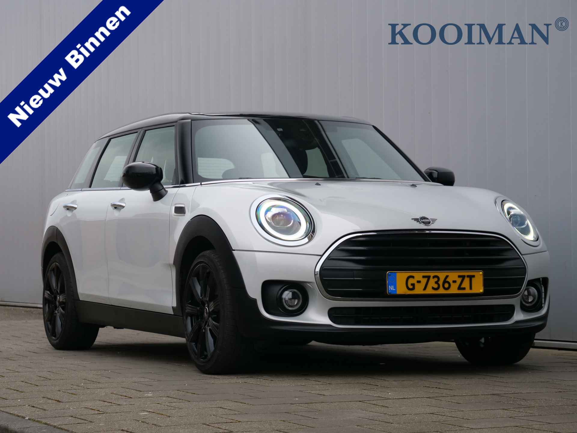 MINI Clubman 1.5 Cooper 136 Business Edition Automaat Navigatie / LED / 18 Inch / Parkeersensoren