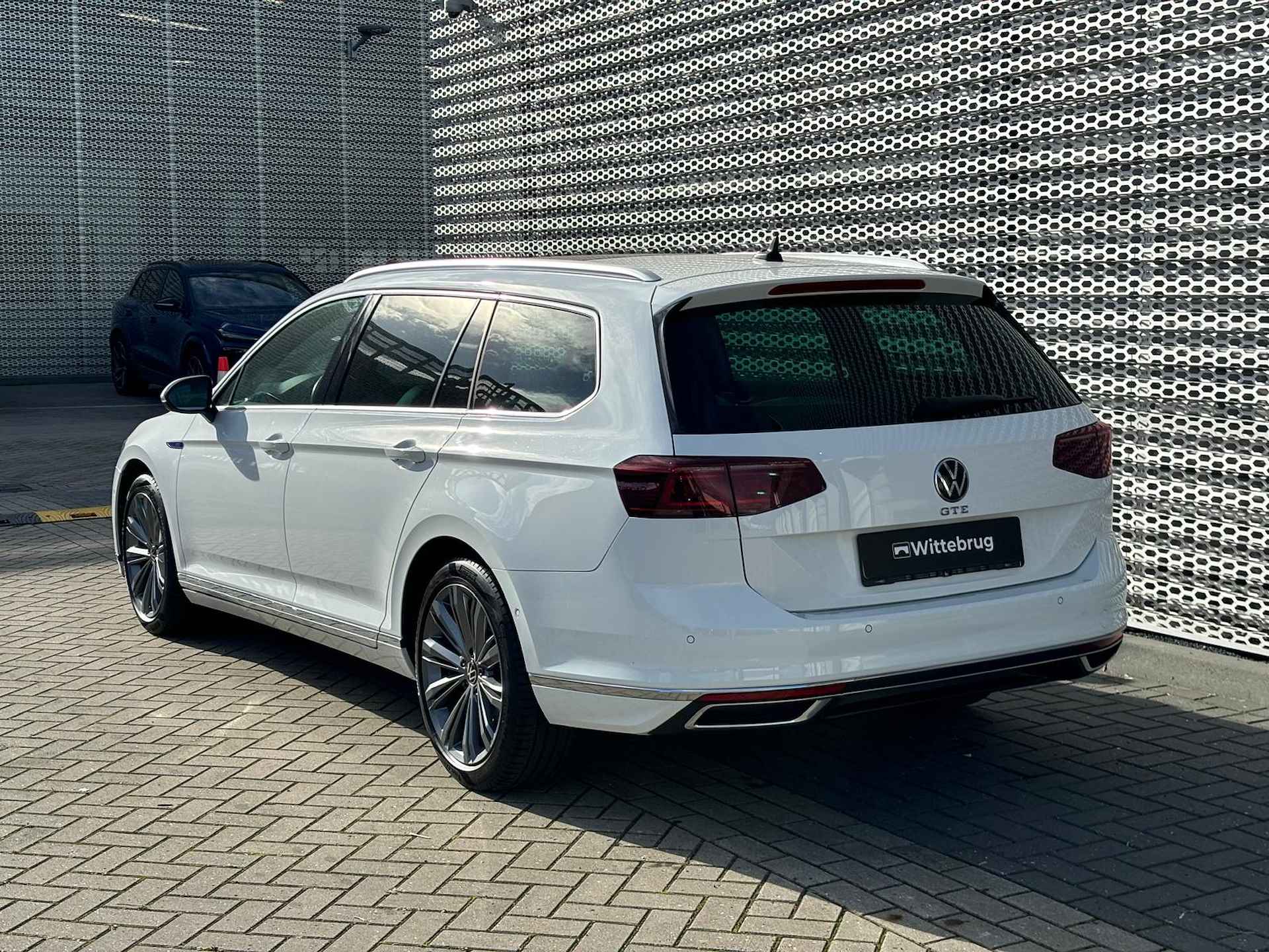 Volkswagen Passat Variant 1.4 TSI PHEV 218pk DSG GTE Business Panoramadak / Digitale Cockpit / LED / Stoel & Stuurverwarming / 18" LMV ** - 6/33