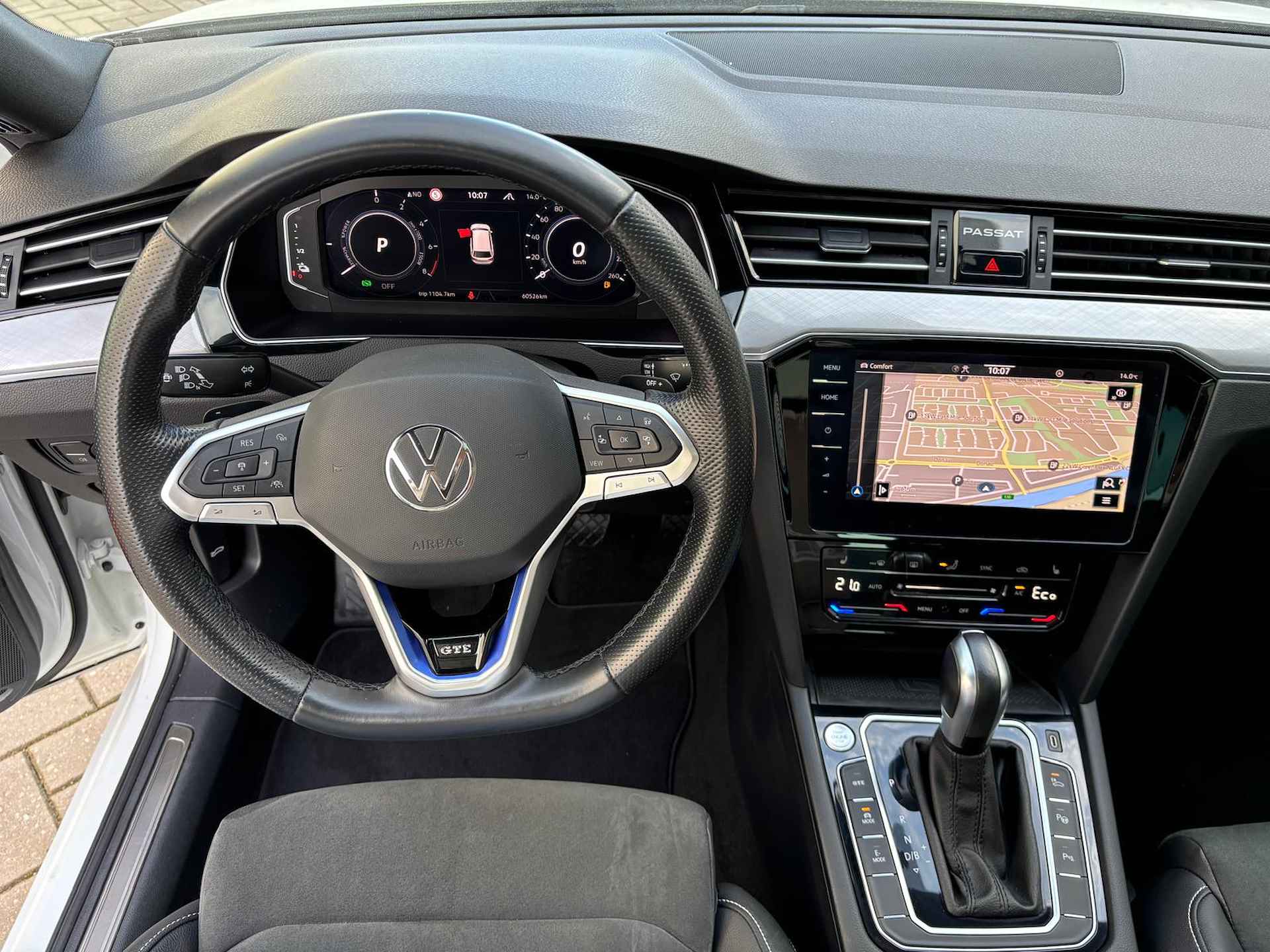 Volkswagen Passat Variant 1.4 TSI PHEV 218pk DSG GTE Business Panoramadak / Digitale Cockpit / LED / Stoel & Stuurverwarming / 18" LMV ** - 11/33