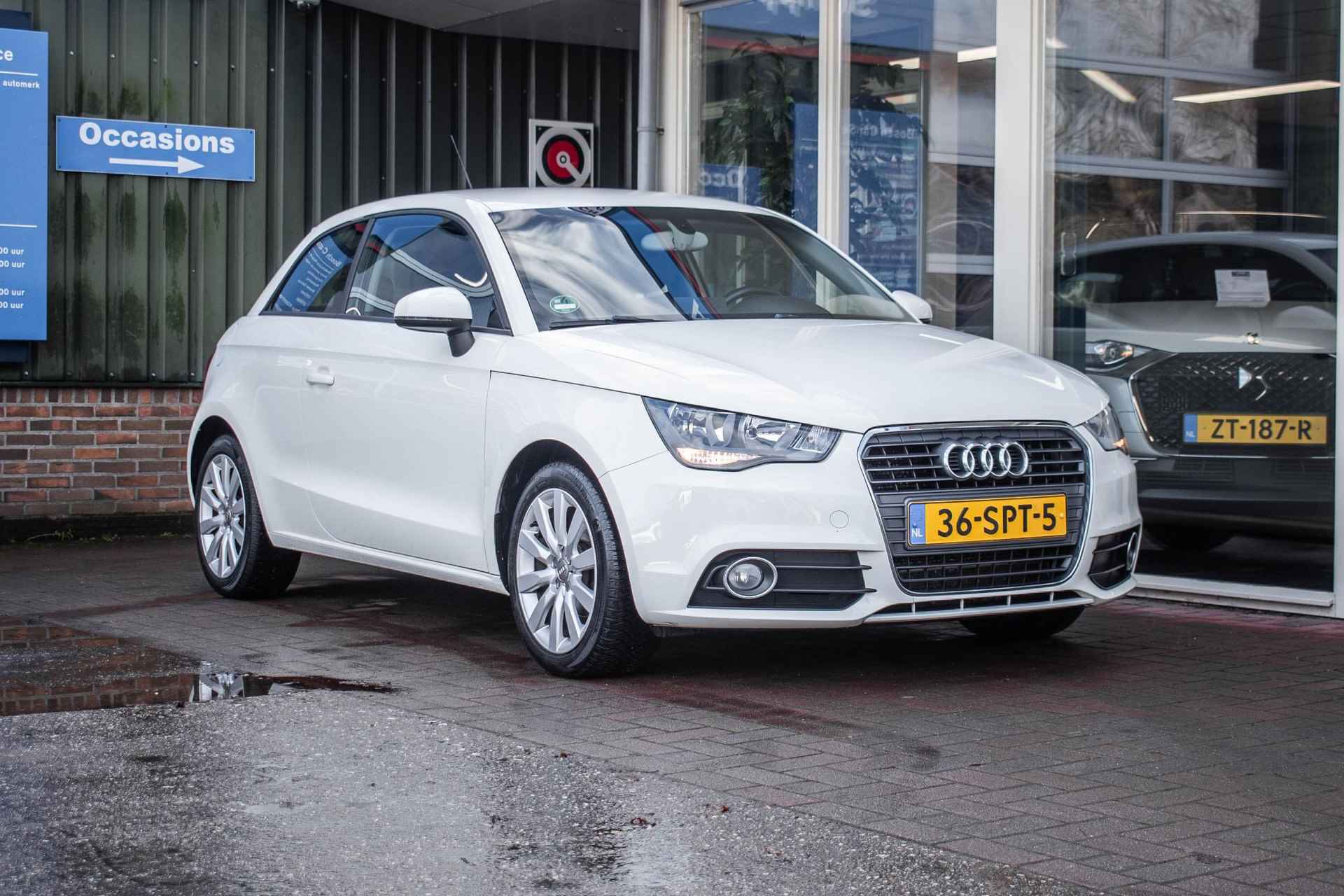 Audi A1 1.2 TFSI Ambition Pro Line Business - 2/27