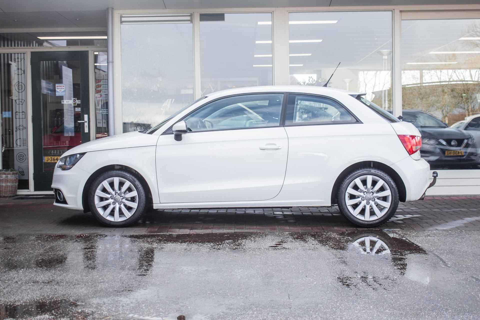 Audi A1 1.2 TFSI Ambition Pro Line Business - 6/27