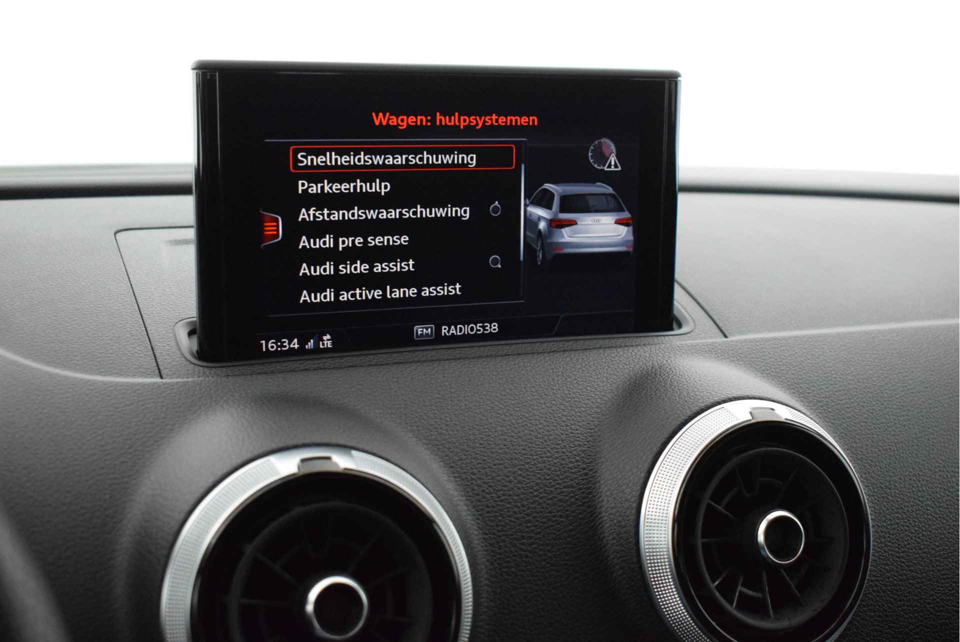 Audi A3 Sportback 1.4 204pk e-tron S-Line Virtual Cockpit Keyless B&O Led Navigatie ACC - 25/52