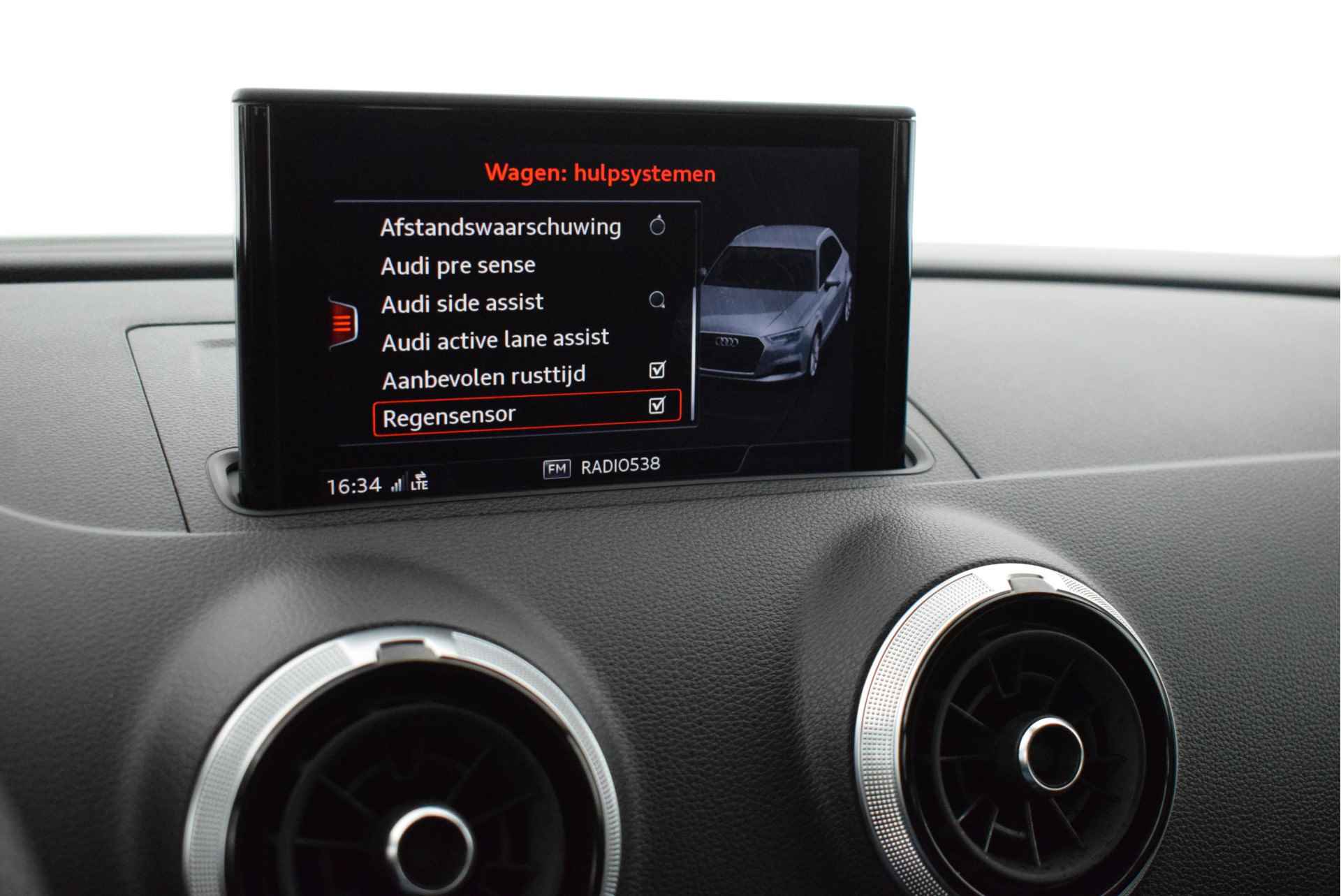 Audi A3 Sportback 1.4 204pk e-tron S-Line Virtual Cockpit Keyless B&O Led Navigatie ACC - 26/52