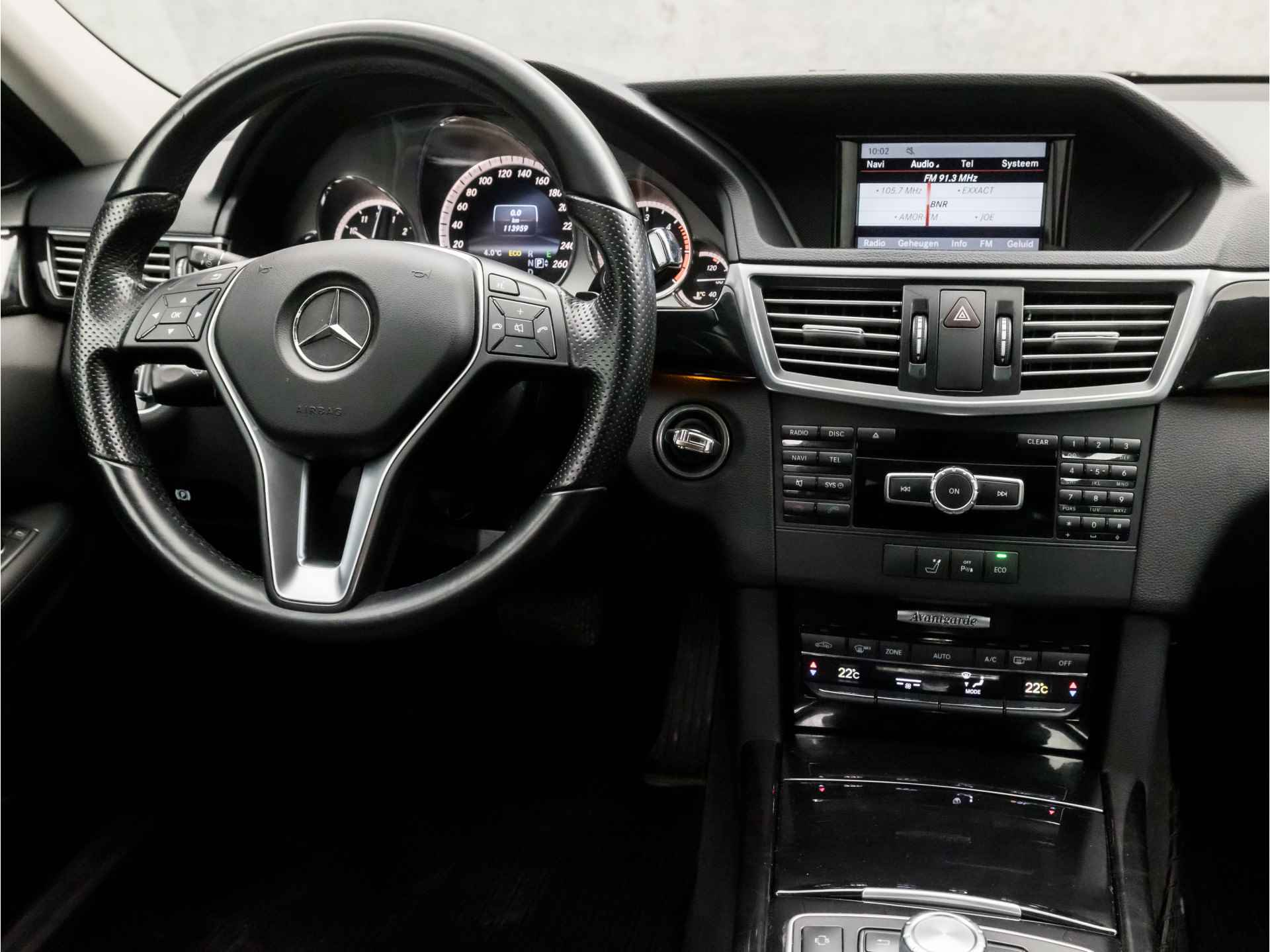 Mercedes-Benz E-Klasse 200 CDI Elegance Automaat (NAVIGATIE, CLIMATE, XENON, LEDER, ELEK SPORTSTOELEN, CRUISE, PARKEERSENSOREN, BLUETOOTH, NIEUWE APK, NIEUWSTAAT) - 7/33