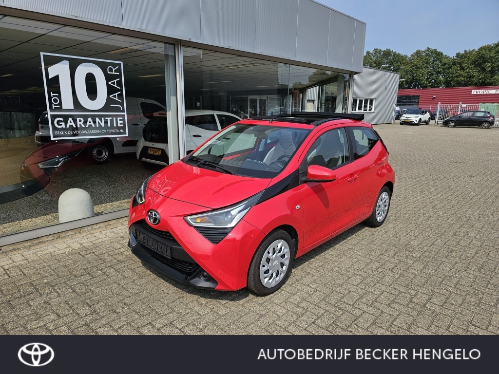 Toyota Aygo 1.0 x-play cabrio NLauto | Dealeronderhouden