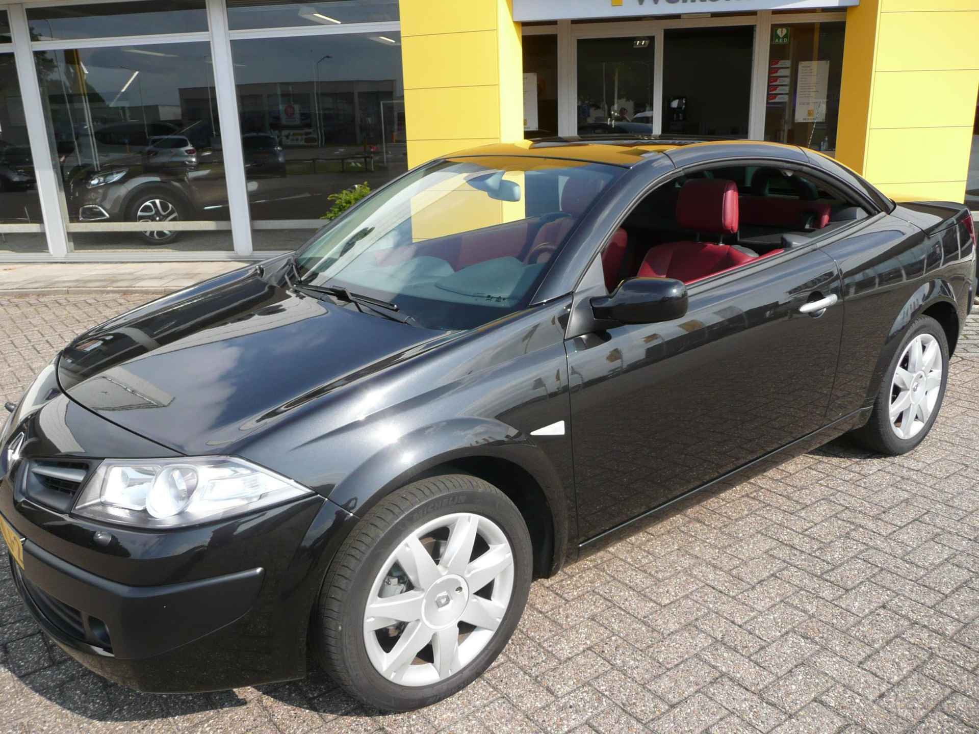 Renault Mégane Coupé/Cabriolet 2.0-16V Tech Line AUTOMAAT, LEDER!, XENON, ESP/ASR, WINDSCHERM, ETC... RIJKLAAR! - 22/28