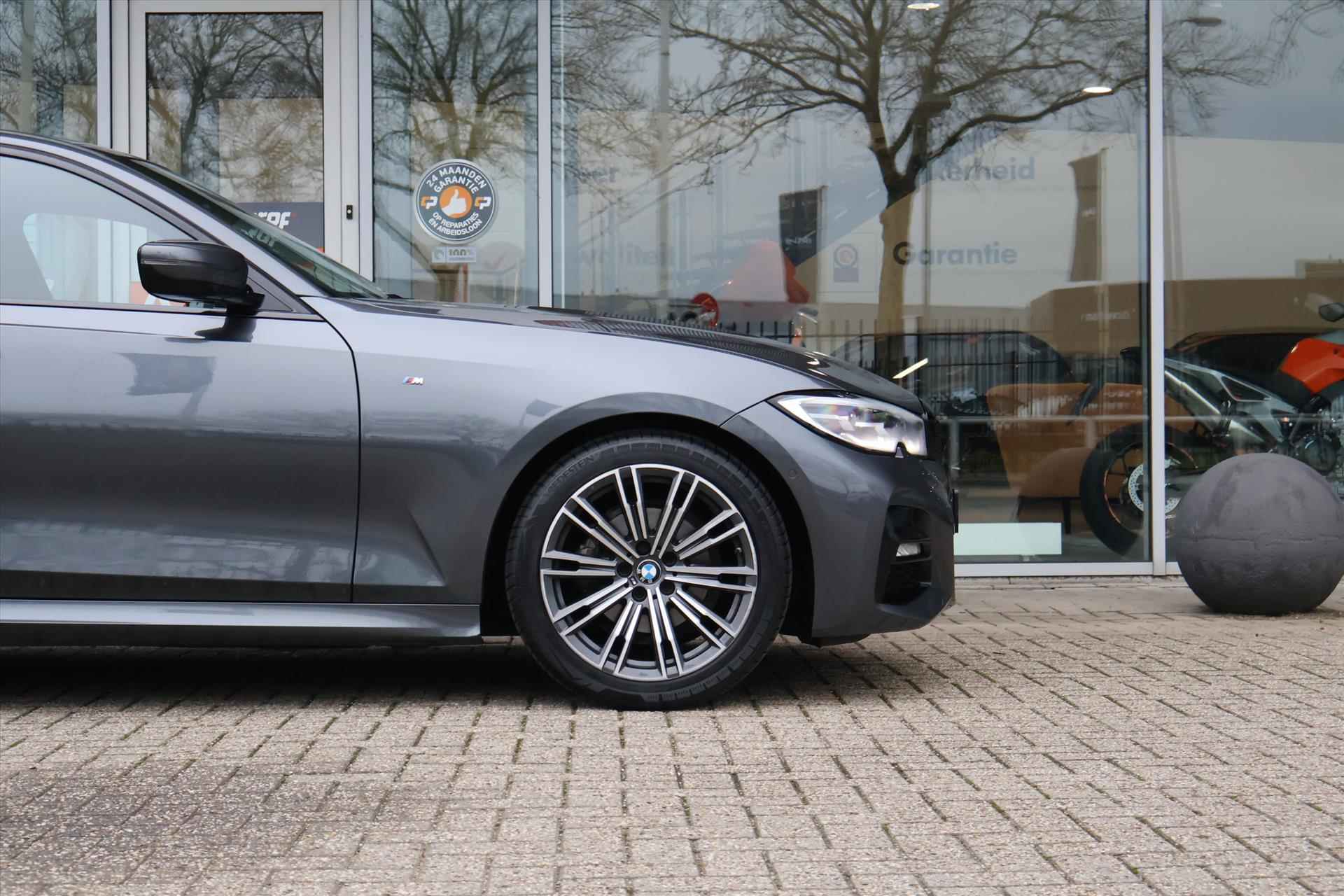 BMW 3-Serie (g20) 318i M-Sport 156pk Aut | Carplay | Camera | LED | Stoelverwarming | Climate - 13/42