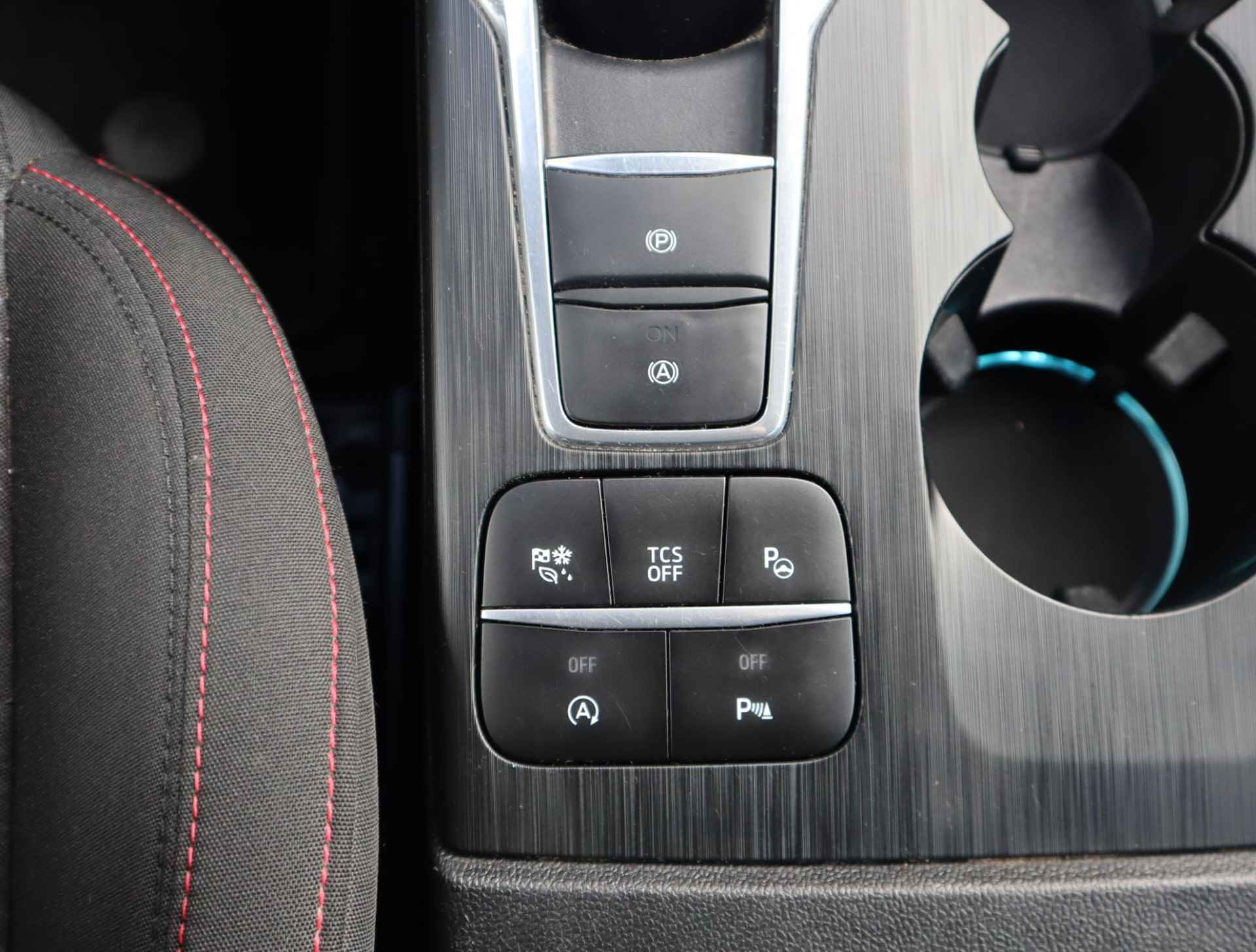 Ford Focus 1.5 EcoBoost ST Line Business 182PK | LED | Stoel, Stuur en Voorruitverwarming | Climate Control | Camera | Keyless | Parkeersensoren | Regensensor | Apple Carplay - 38/60