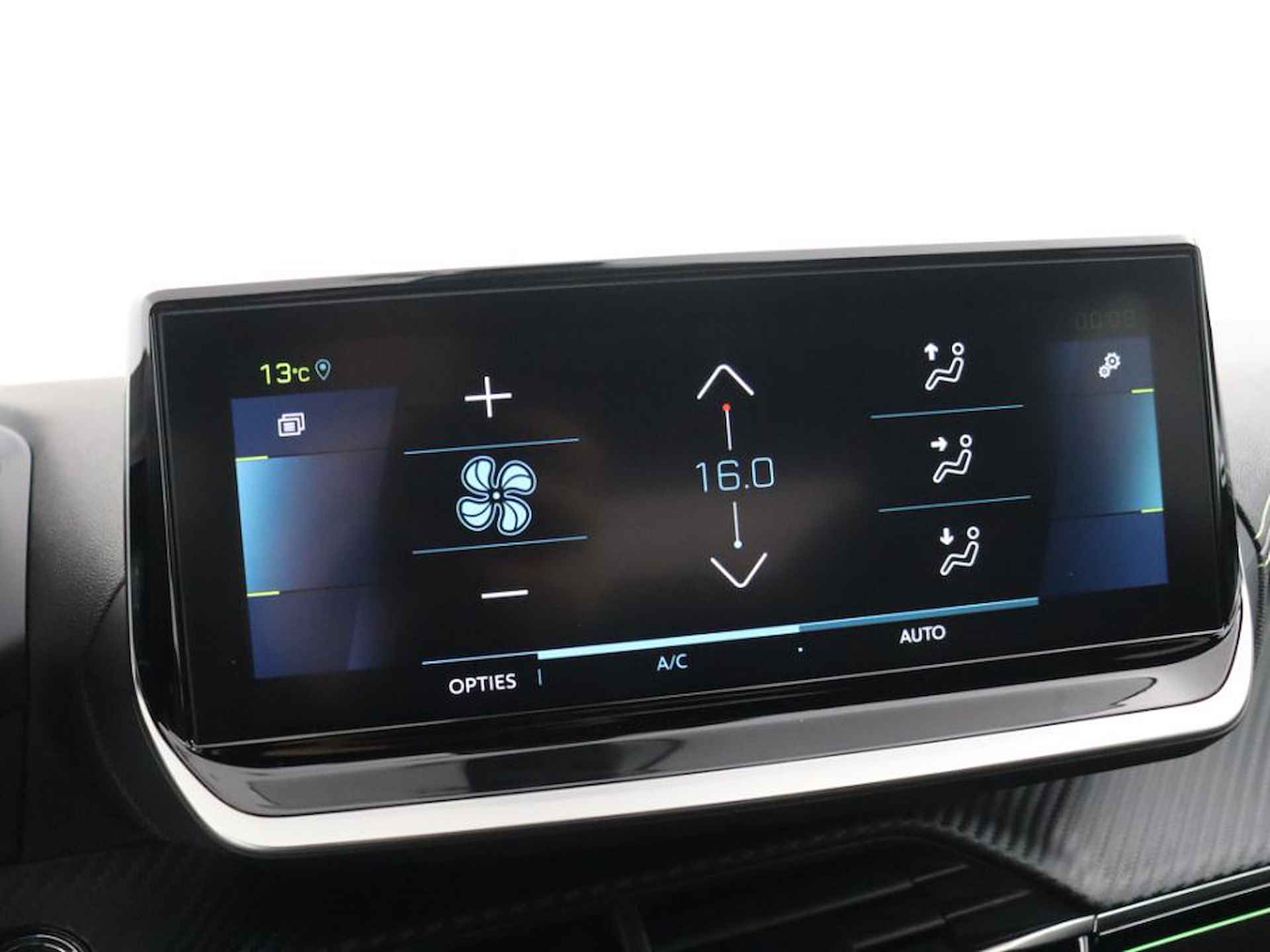 Peugeot e-208 EV GT Pack 50 kWh | BTW | Navigatie | 3-Fase | Apple Carplay | Keyless | DEMO - 8/22