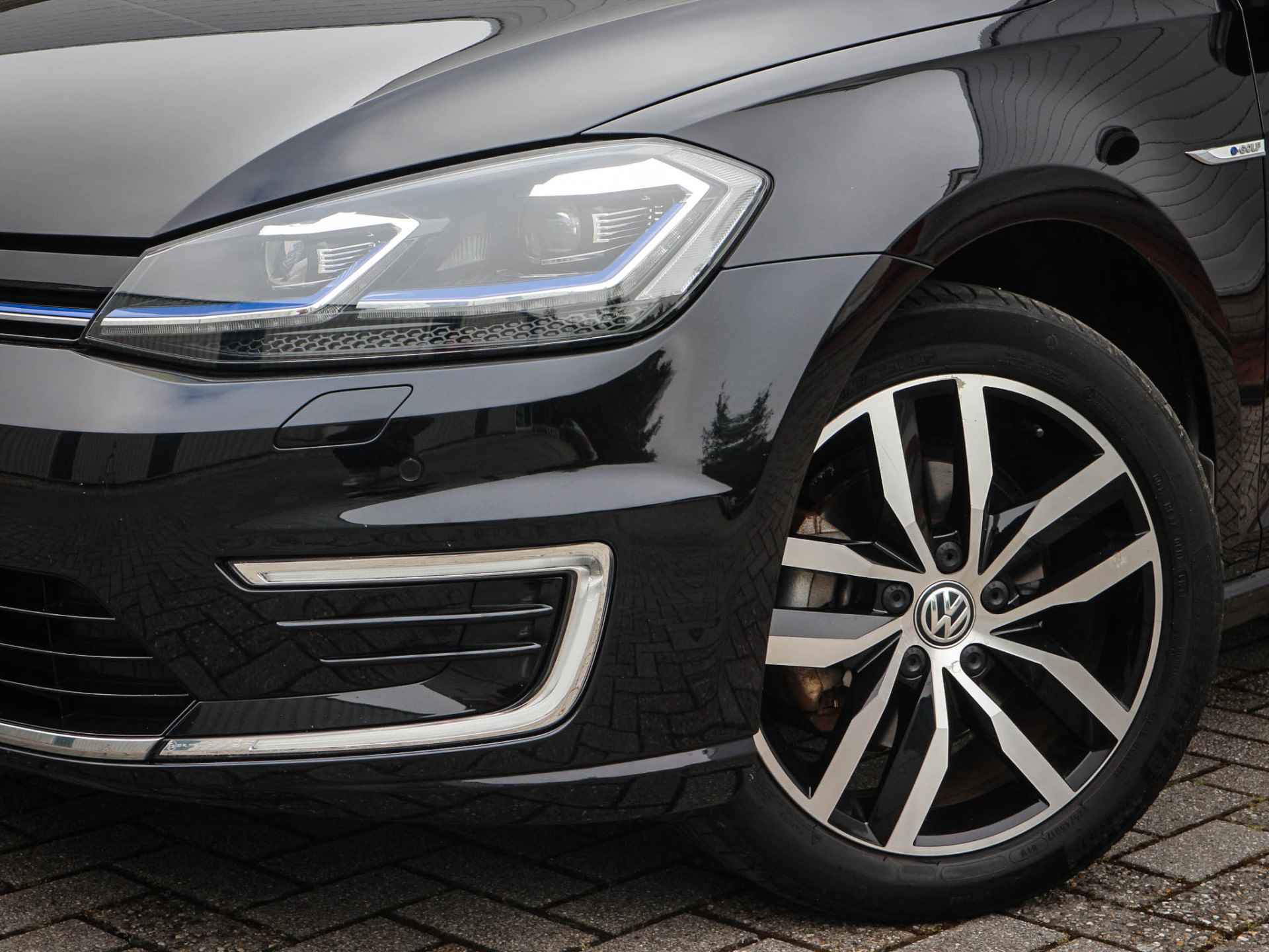 Volkswagen e-Golf e-Golf | Clima | Cruise | Navi | Leer | | Stoelverwarming | Warmtepomp | 17 Inch - 7/46