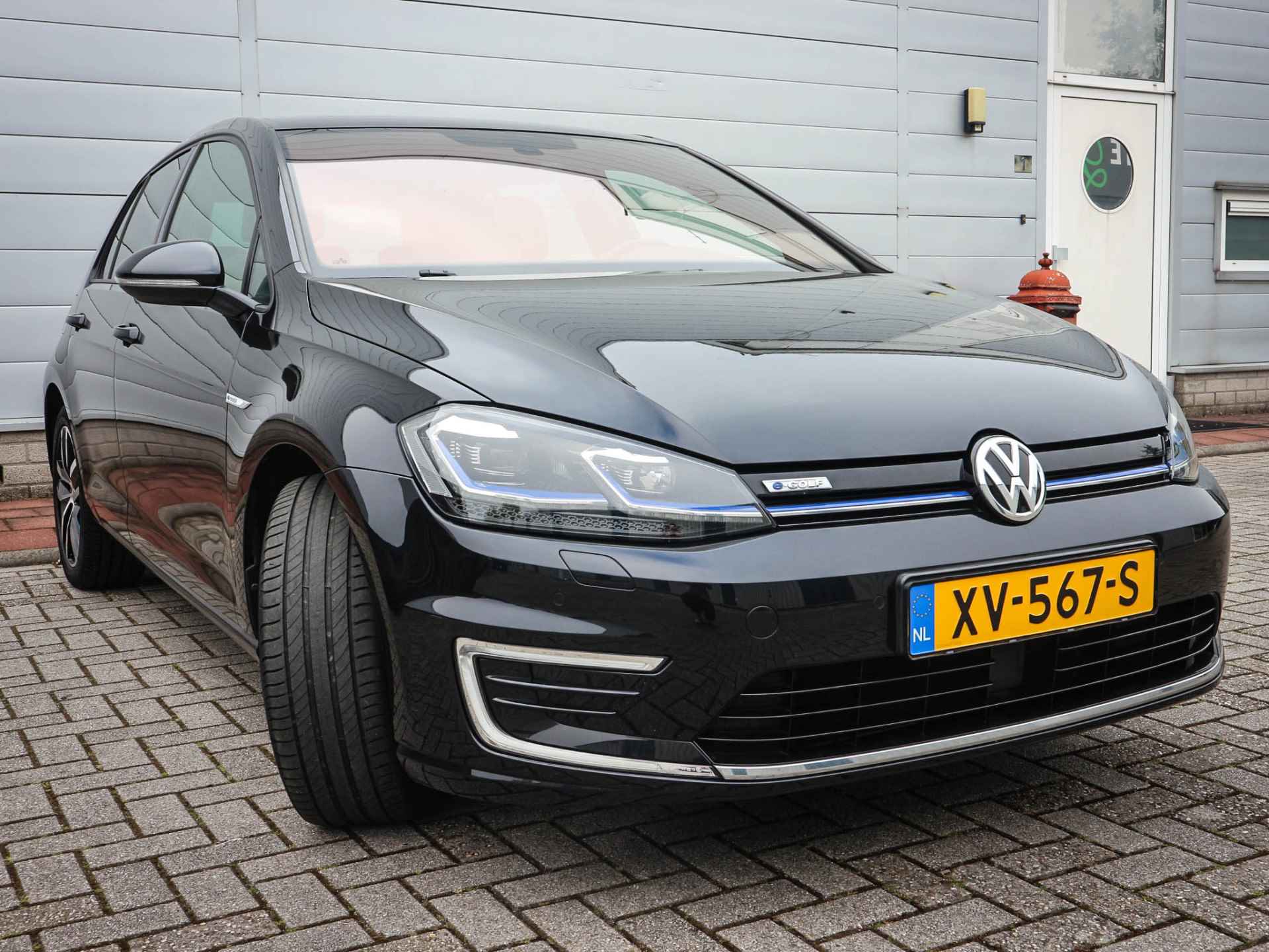 Volkswagen e-Golf e-Golf | Clima | Cruise | Navi | Leer | | Stoelverwarming | Warmtepomp | 17 Inch - 23/46