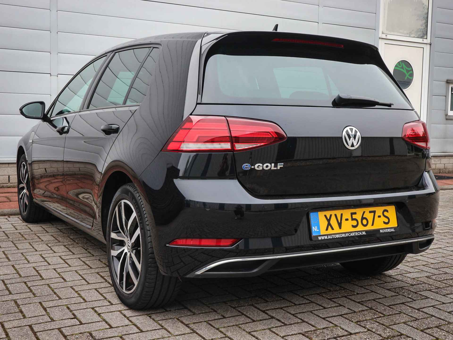 Volkswagen e-Golf e-Golf | Clima | Cruise | Navi | Leer | | Stoelverwarming | Warmtepomp | 17 Inch - 25/46