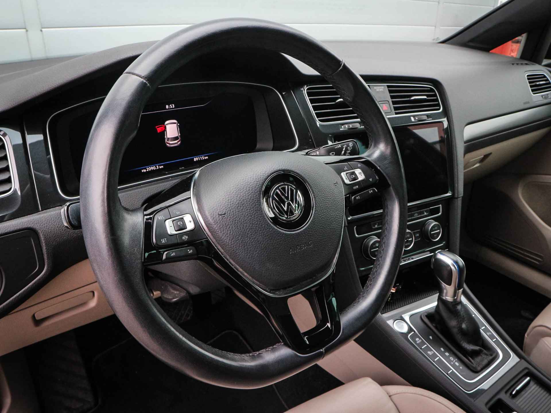 Volkswagen e-Golf e-Golf | Clima | Cruise | Navi | Leer | | Stoelverwarming | Warmtepomp | 17 Inch - 33/46