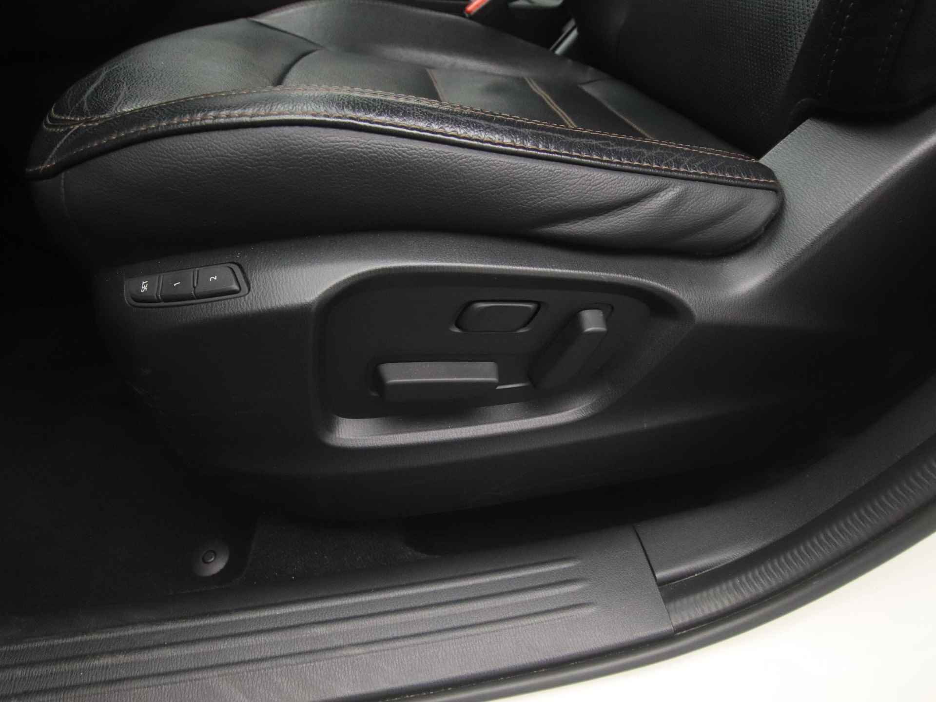 Mazda CX-5 2.0 SkyActiv-G GT-Luxury met afneembare trekhaak en Apple CarPlay : dealer onderhouden - 15/51