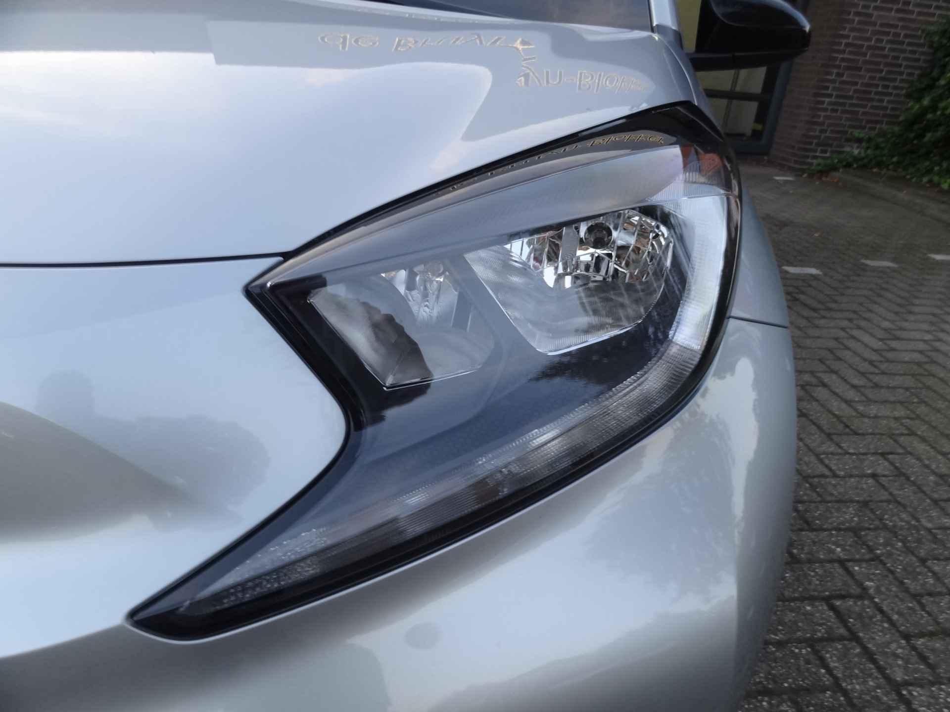 Toyota Aygo X 1.0 VVT-i Automaat play Apple Carplay Android Auto / parkeercamera / 10 jaar garantie / auto komt rechtstreeks van Toyota / rijk - 13/34