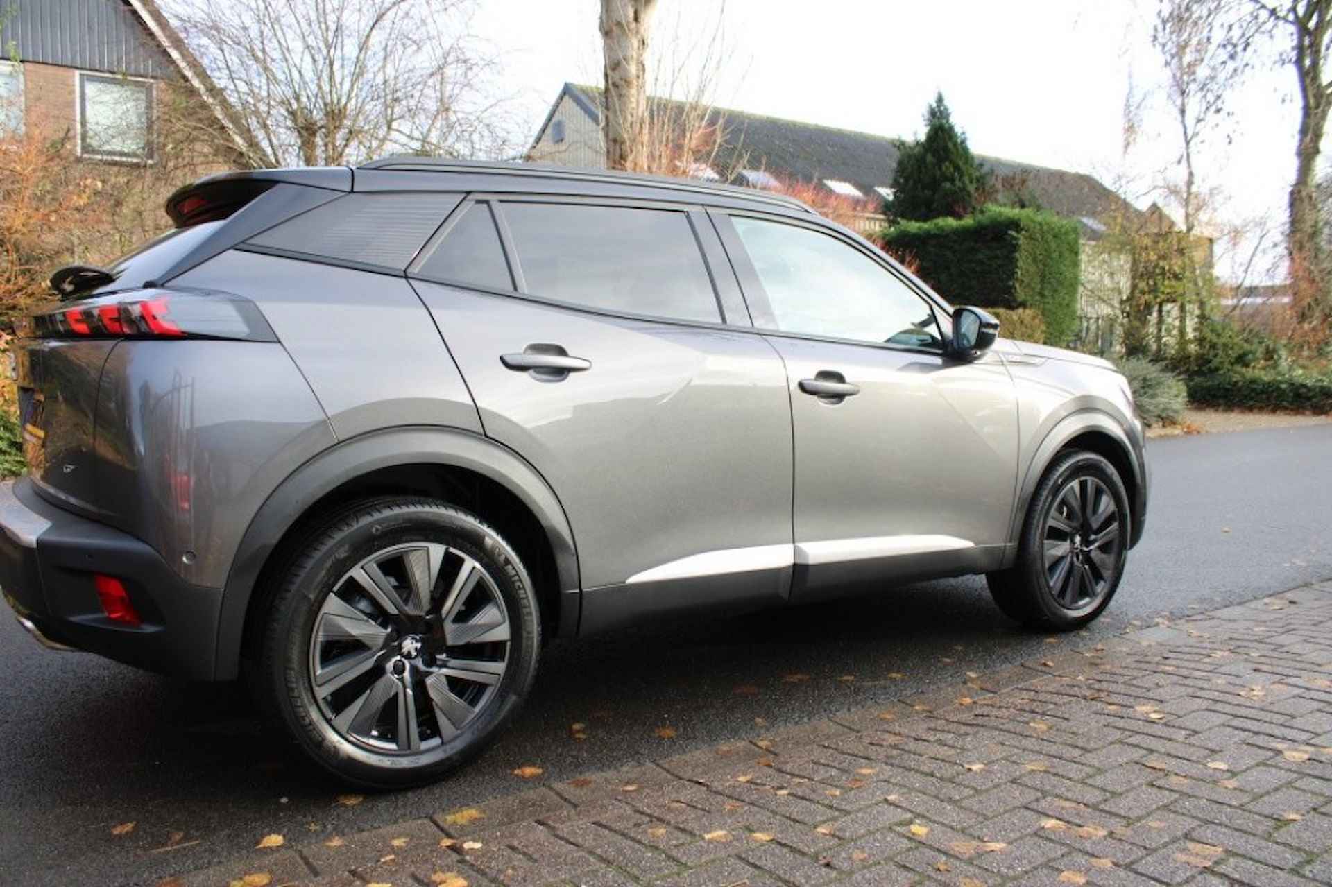 PEUGEOT 2008 1.2 Pure Tech GT trekhaak - 12/39