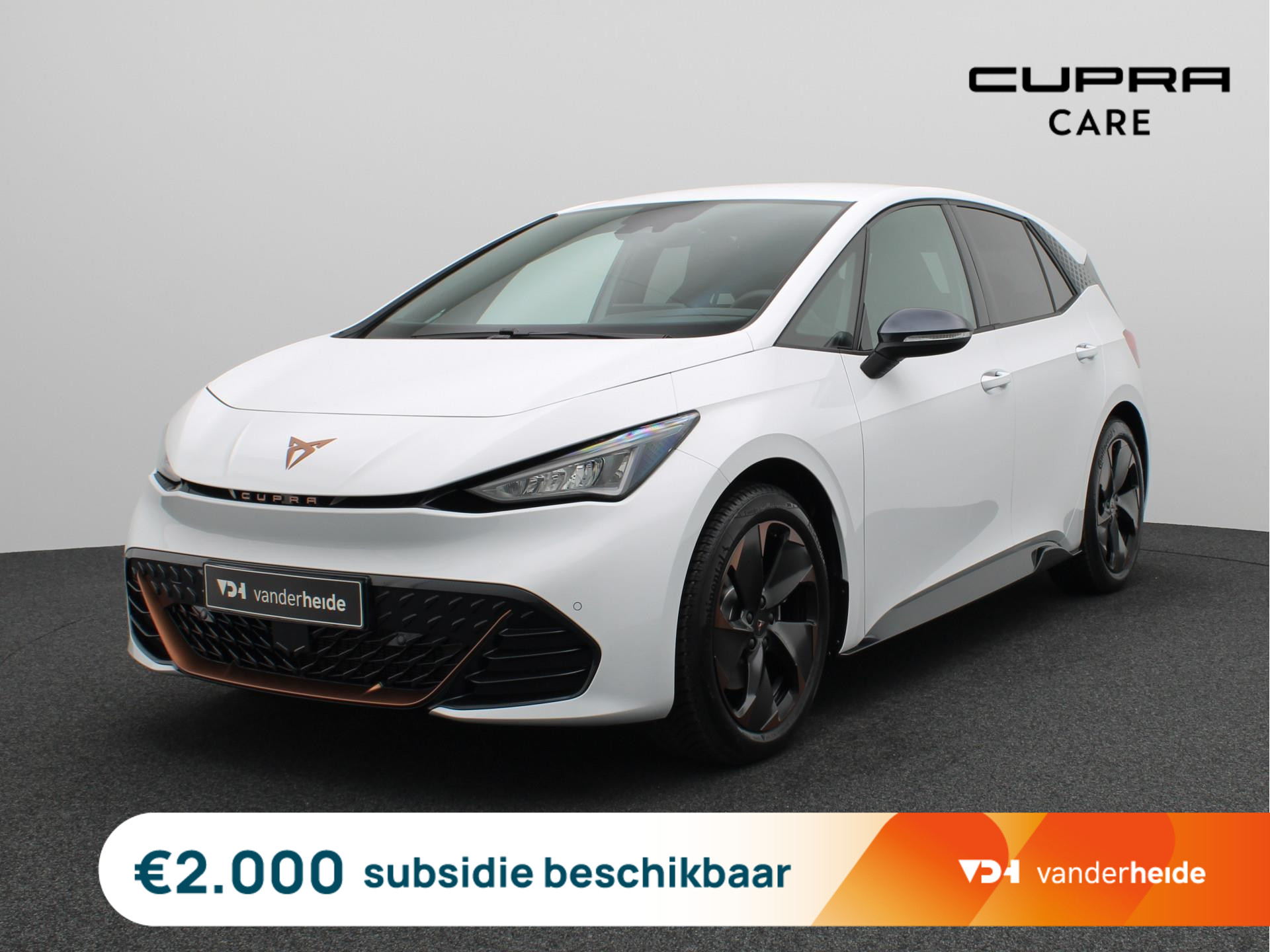 CUPRA Born 58 kWh Adrenaline one 204PK Warmtepomp, achteruitrijcamera, keyless, stuur/stoelverwarming, 19'' lichtmetaal