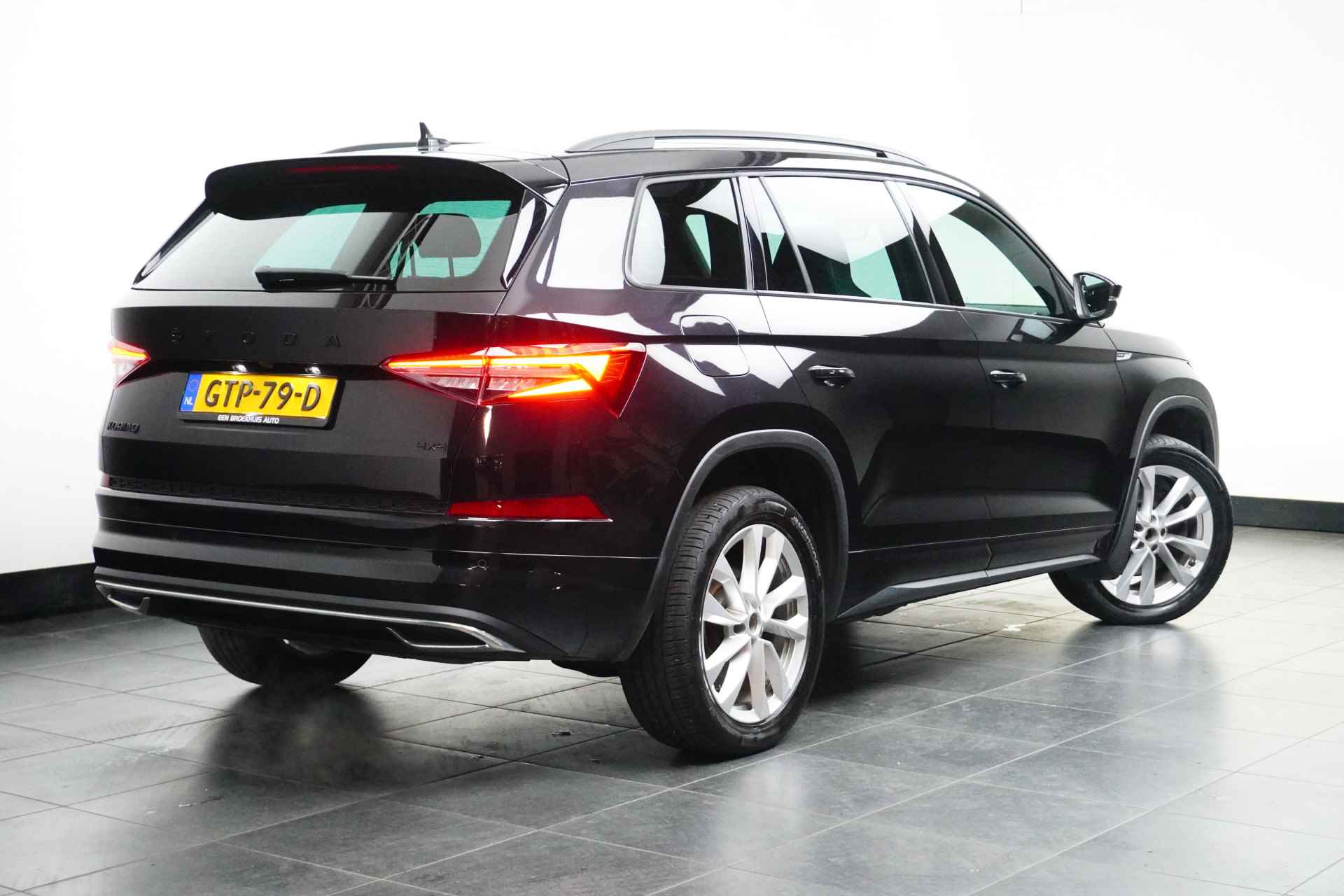 Škoda Kodiaq 2.0 TSI 4x4 Sportline Business 7-DSG | Trekhaak | Panoramadak | Elektrische A-Klep | Standkachel | - 5/31