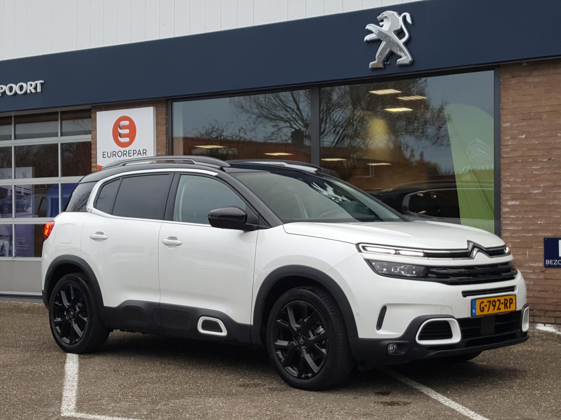 CITROEN C5 Aircross SHINE 1.6 180pk EAT8 AUTOMAAT Navigatie | TREKHAAK | Cruise & Climate | P-hulp+CAMERA | Elektrische bestuurdersstoel+stoelverwarming | BT | 19inch LMV