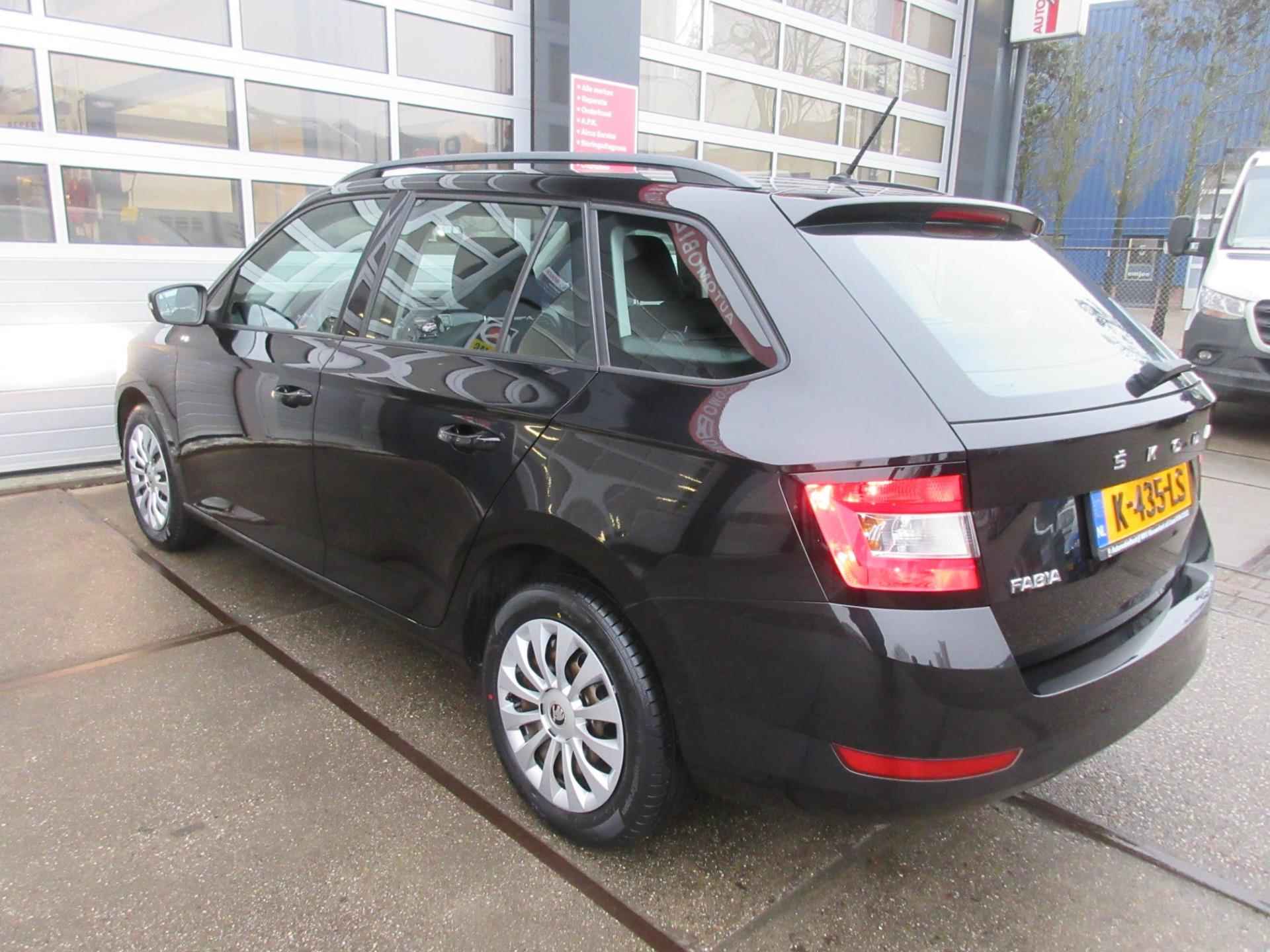 Skoda Fabia Combi 1.0 TSI Active / Airco / Audio - 11/23