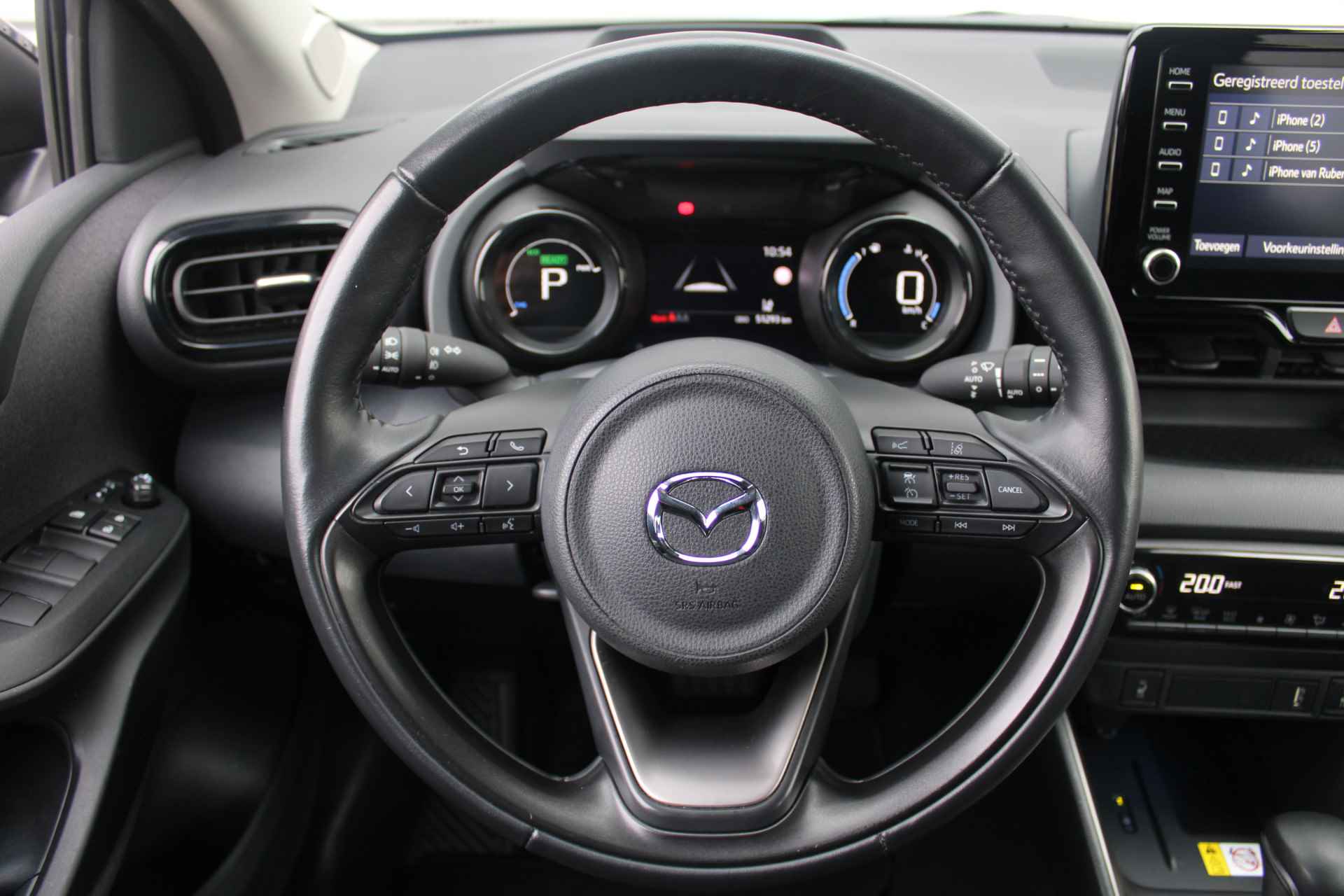 Mazda 2 Hybrid 1.5 Select | Airco | Navi | Cruise | PDC | Head-up display | Keyless | Camera | - 11/37
