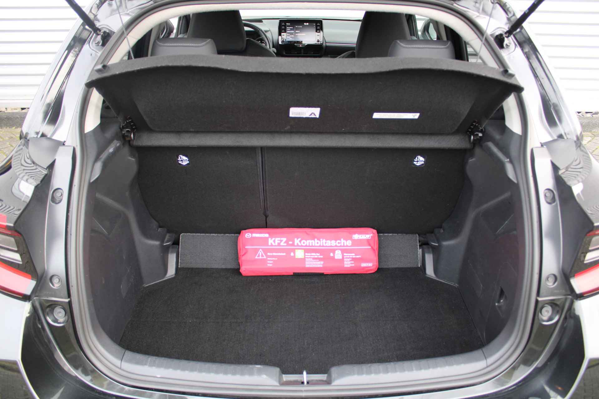 Mazda 2 Hybrid 1.5 Select | Airco | Navi | Cruise | PDC | Head-up display | Keyless | Camera | - 35/37