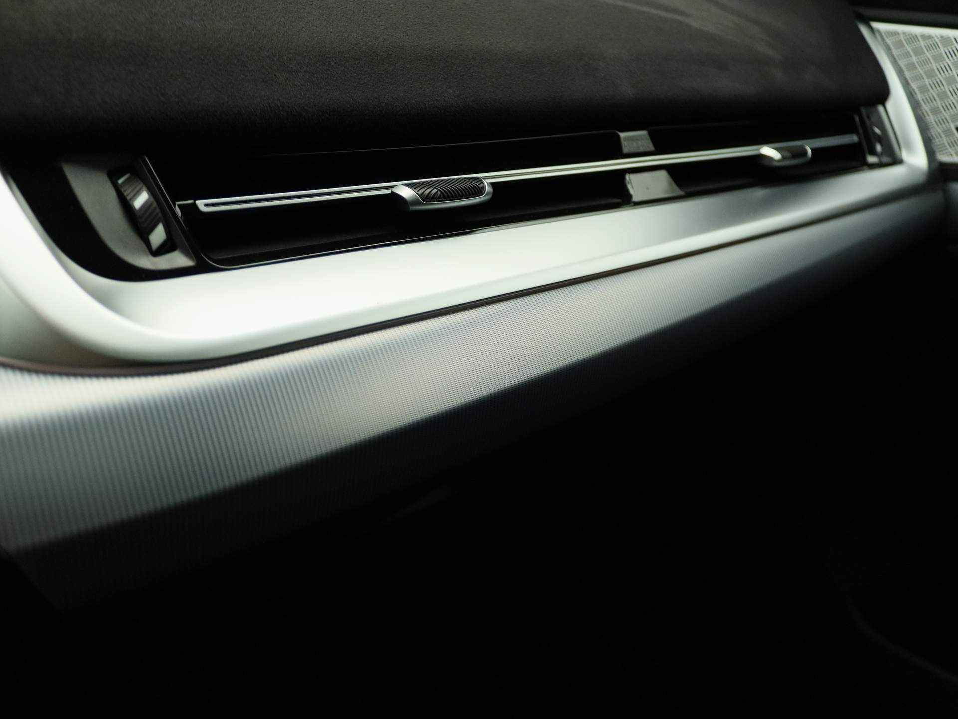 BMW X2 sDrive20i | M Sportpakket Pro | Innovation Pack | Comfort Pack - 15/37