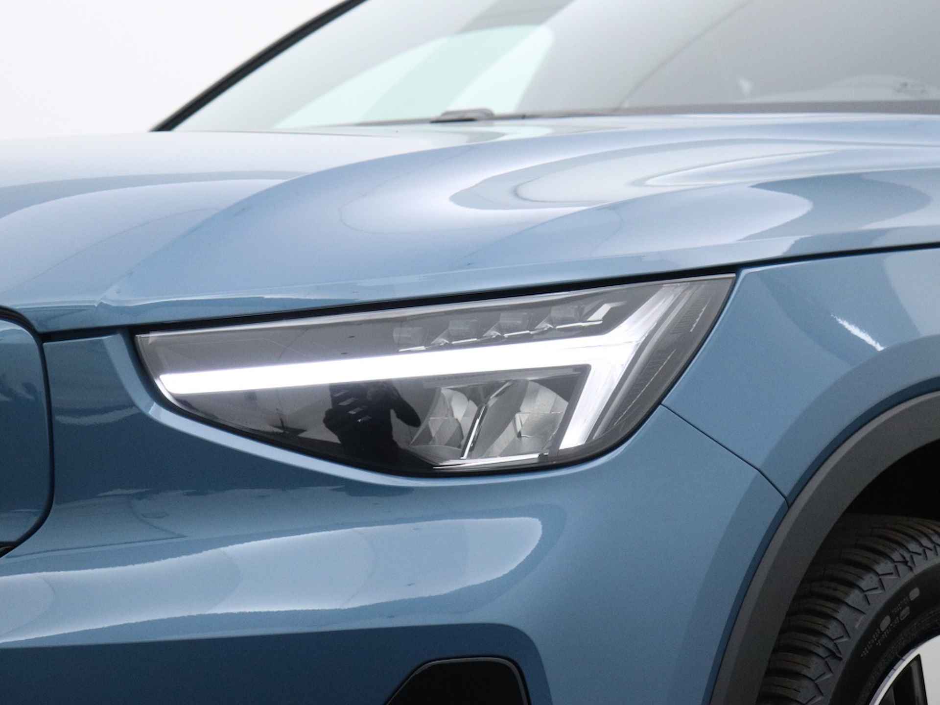 Volvo C40 Extended Plus 82 kWh | Trekhaak | Panorama dak | Camera | - 43/44