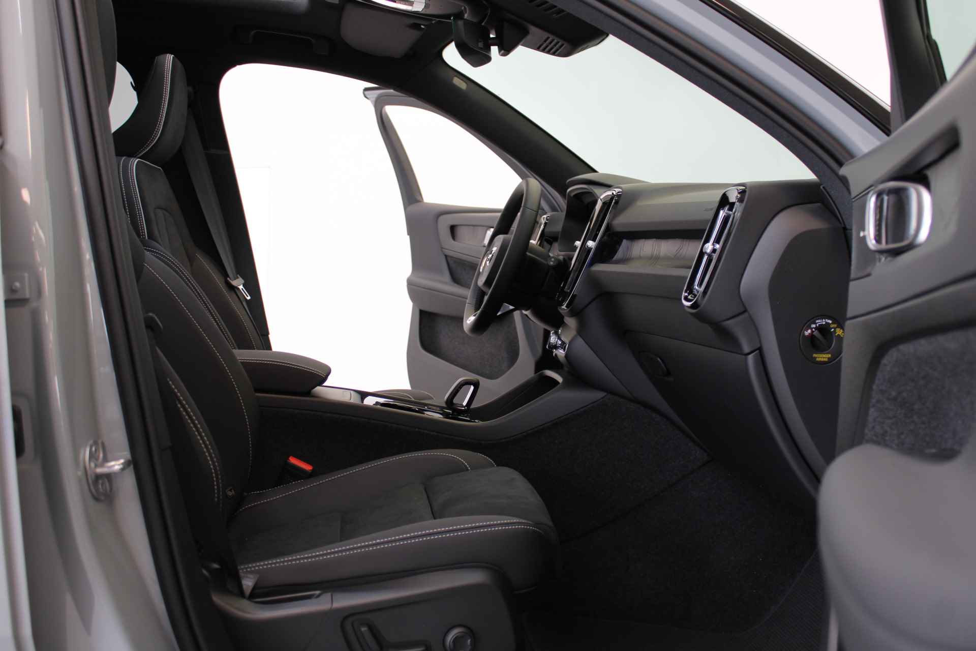 Volvo XC40 Extended Range 252PK Ultimate 82kWh | Full Opt! | Pixel LED | Black Pack | Nubuck | 20'' | Panoramadak - 54/64
