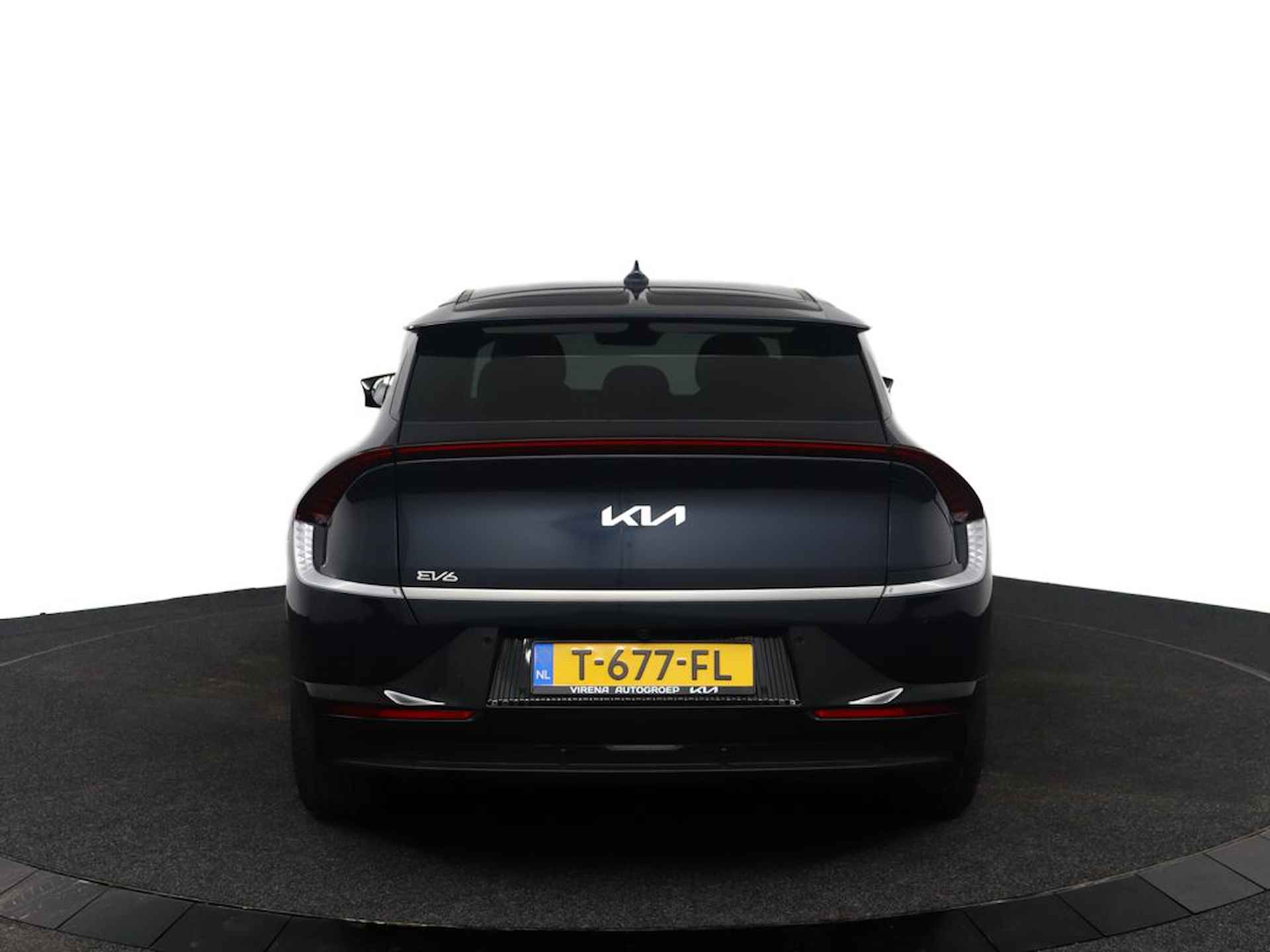 Kia Ev6 Plus 77.4 kWh - Led - Adaptief Cruise Control - Voorstoelen Verwarmd - Climate Control - Apple/Android Carplay - Fabrieksgarantie tot 06/2030 - 6/81