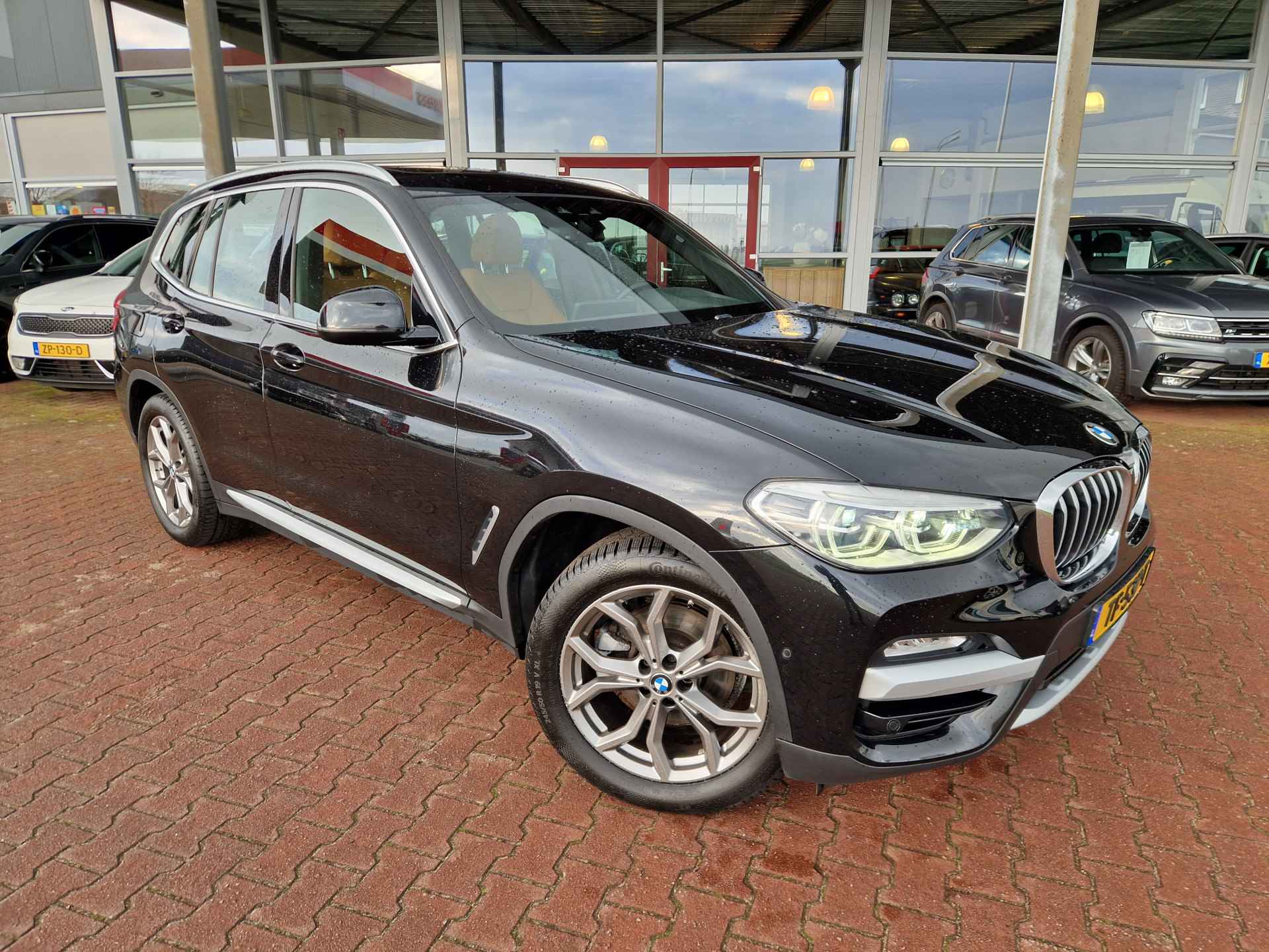 BMW X3 xDrive20i High Executive - 3/45