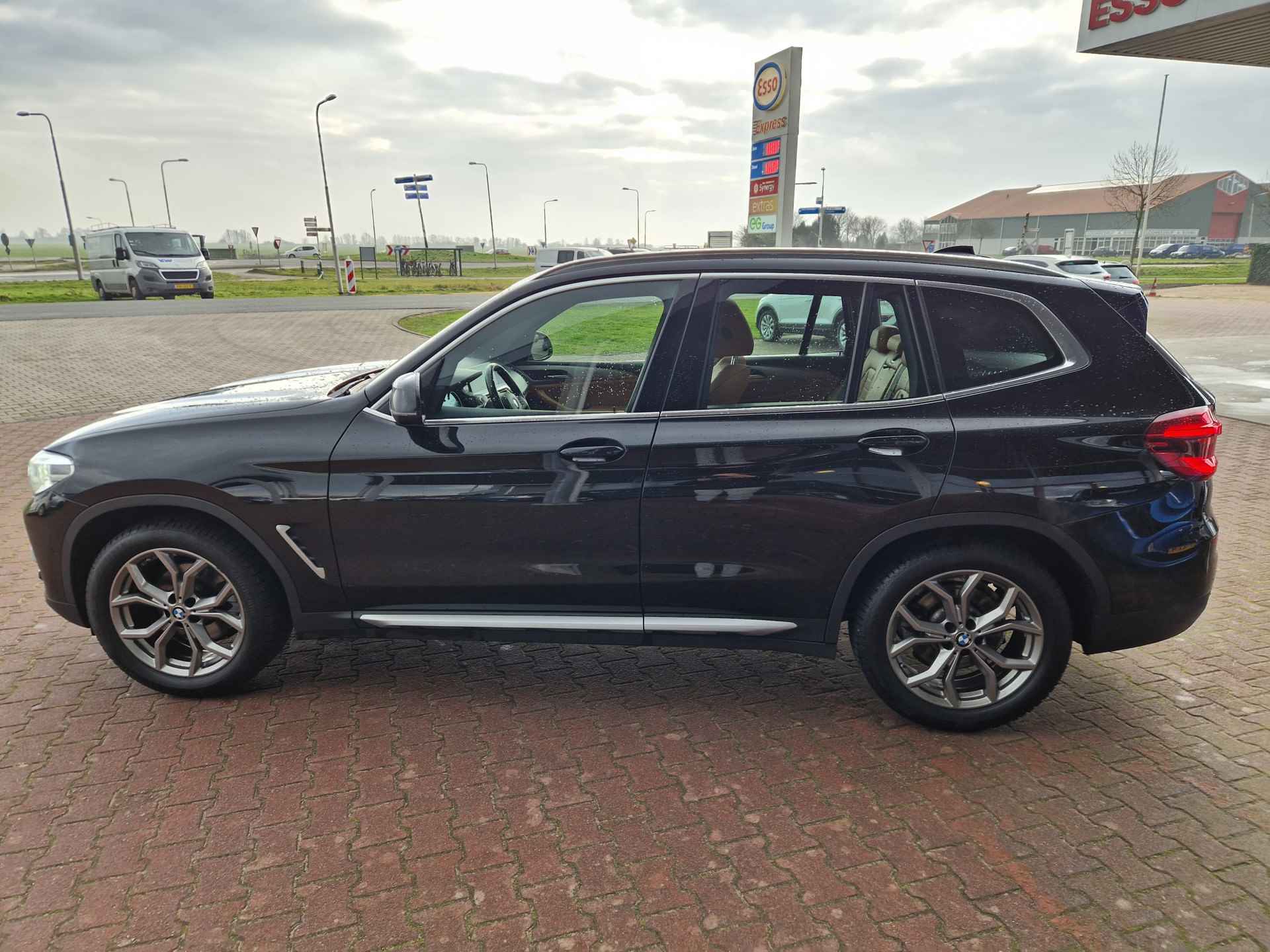 BMW X3 xDrive20i High Executive - 7/45