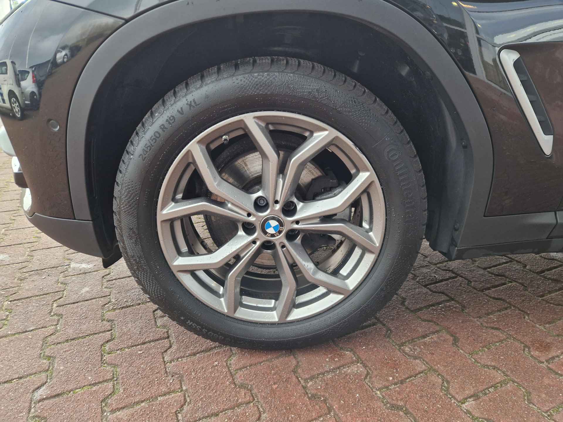 BMW X3 xDrive20i High Executive - 9/45