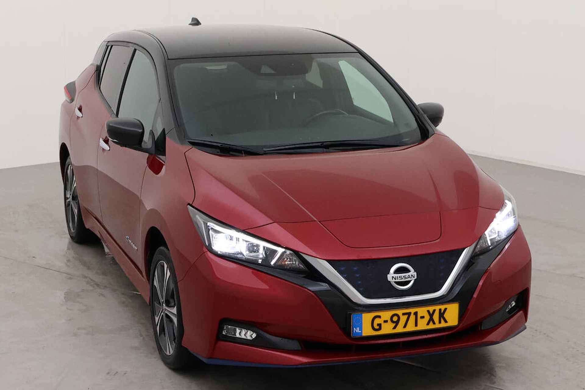 Nissan Leaf e+ Tekna 62 kWh NL-AUTO | LEDER | GROTE BATTERIJ - 12/17