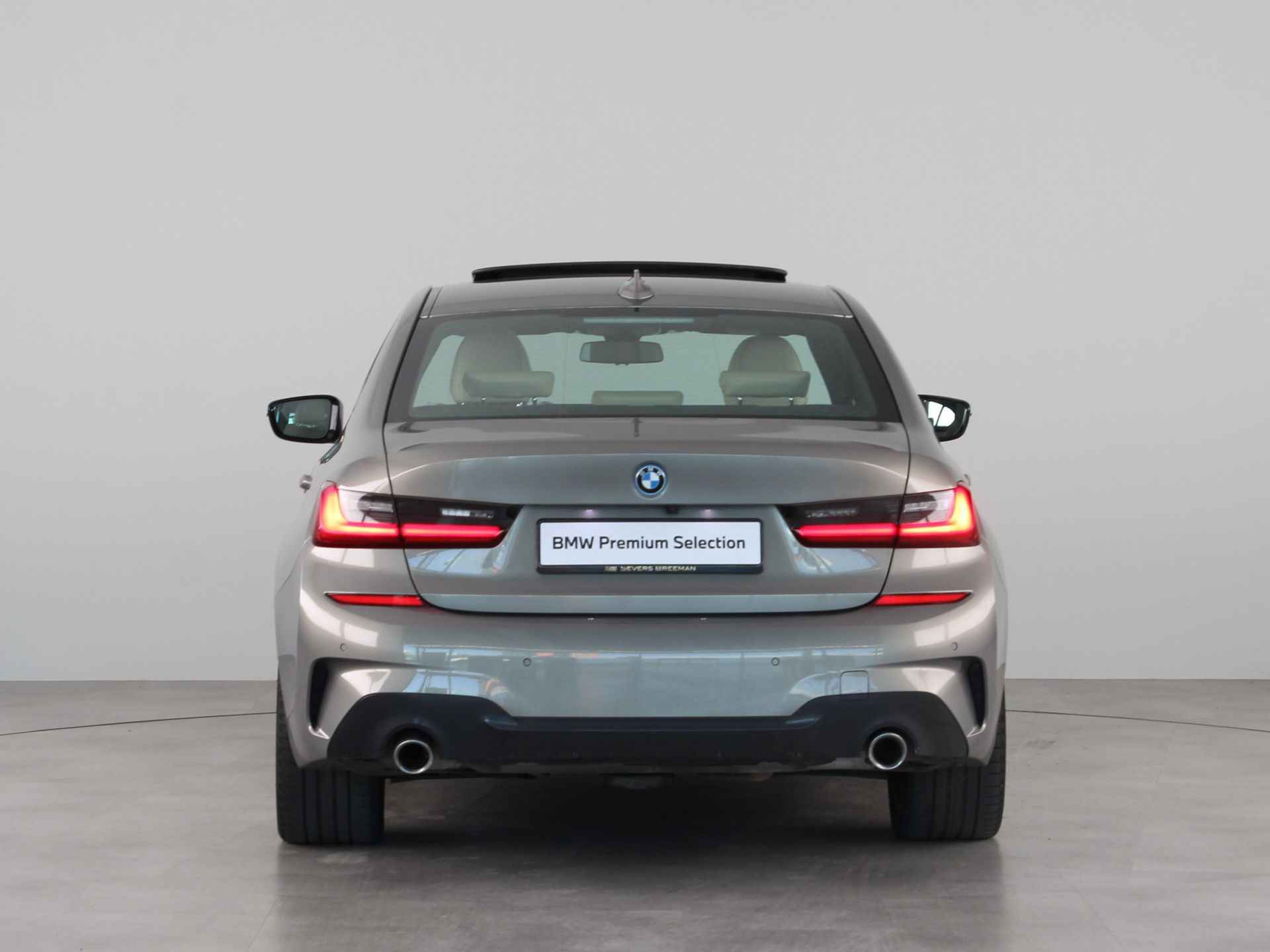 BMW 3 Serie 330e M-Sport - 7/27