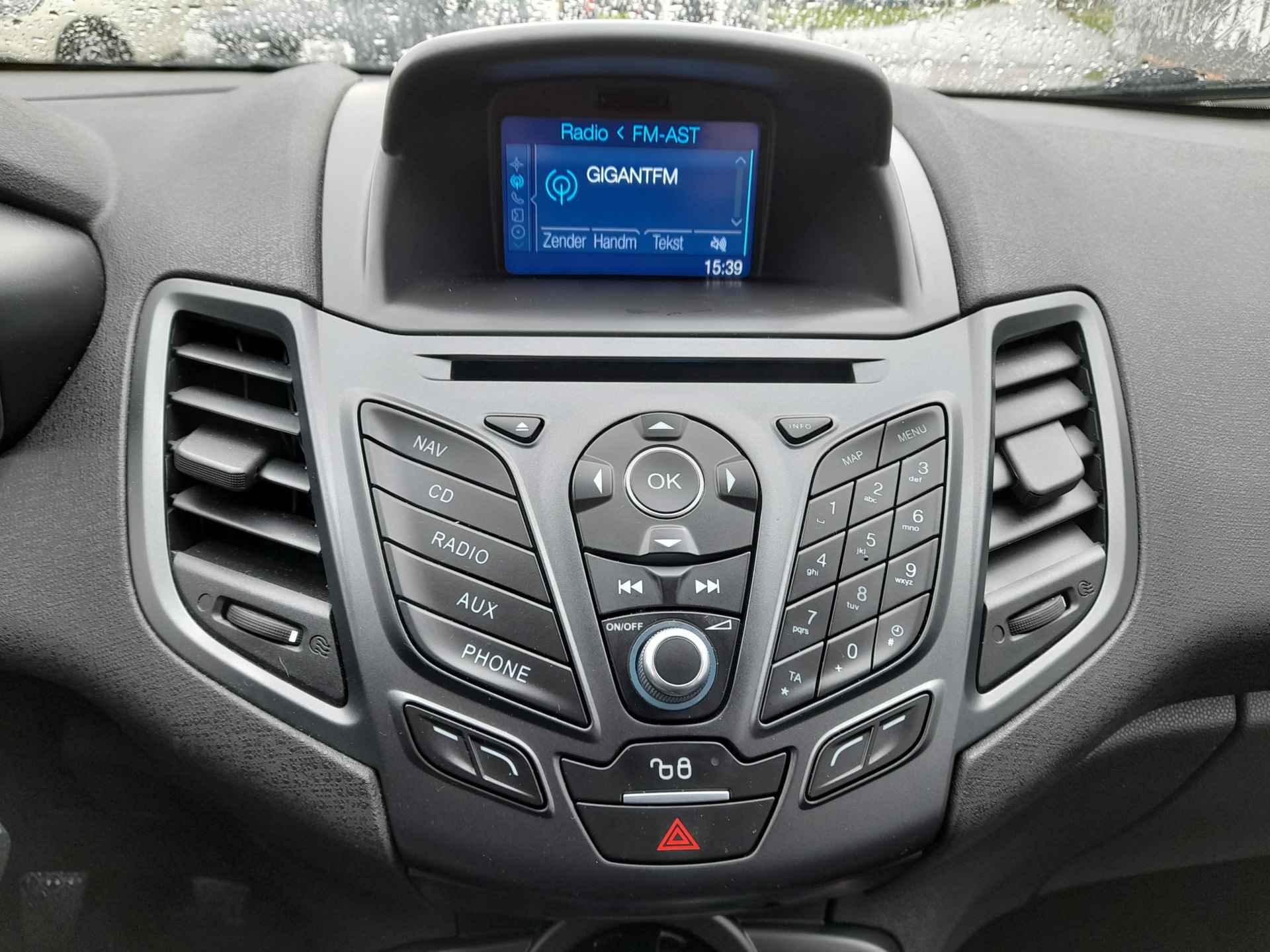 Ford Fiesta 1.0 Style Naviagtie | Airco | Navigatie | 5 Deurs | Ndl auto | Zuinig | RIJKLAARPRIJS INCL 12 MAANDEN GARANTIE EN BEURT - 14/21