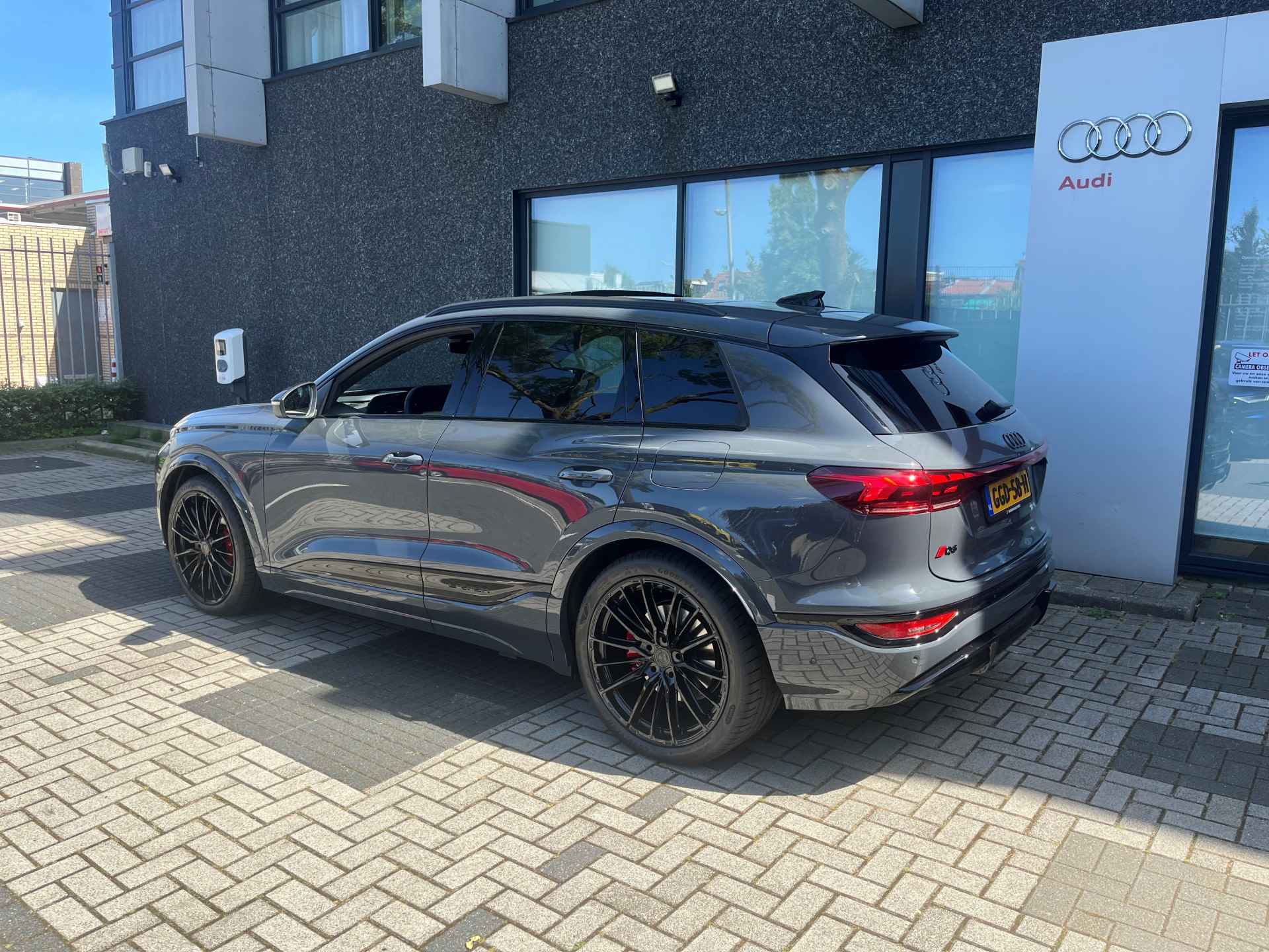 Audi Q6 e-tron First Edition 100 kWh/luchtvering/bang&olufsen/head-up display/22 inch 22 inch/ panoramadak/luchtvering/keyless entry/dodehoek/adaptieve cruise control - 6/11