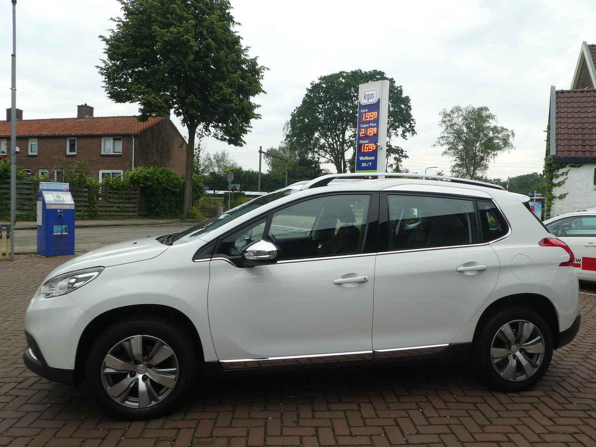 PEUGEOT 2008 1.2 82PK ALLURE PURETECH - 34/39