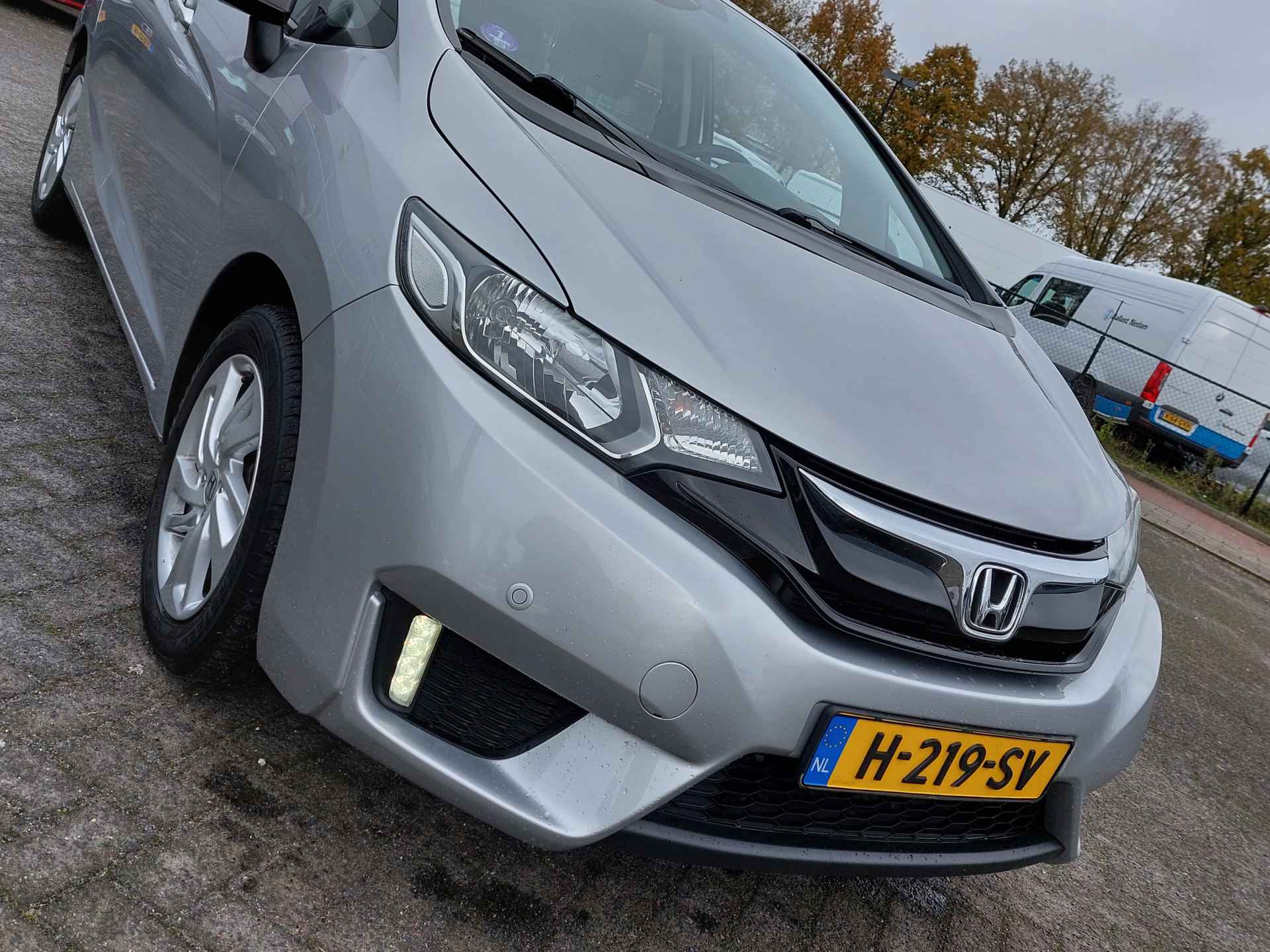 Honda Jazz 1.3 i-VTEC 102pk Comfort | Navi | Airco | Cruise | Bluetooth Carkit+Streaming |  Pdc V+A | Stoelverwarming | Rijstrook+Licht+Regensensor | 15''lm | Trekhaak - 39/39