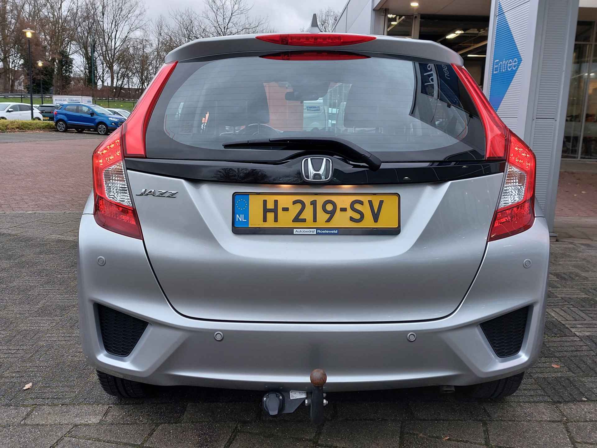 Honda Jazz 1.3 i-VTEC 102pk Comfort | Navi | Airco | Cruise | Bluetooth Carkit+Streaming |  Pdc V+A | Stoelverwarming | Rijstrook+Licht+Regensensor | 15''lm | Trekhaak - 6/43