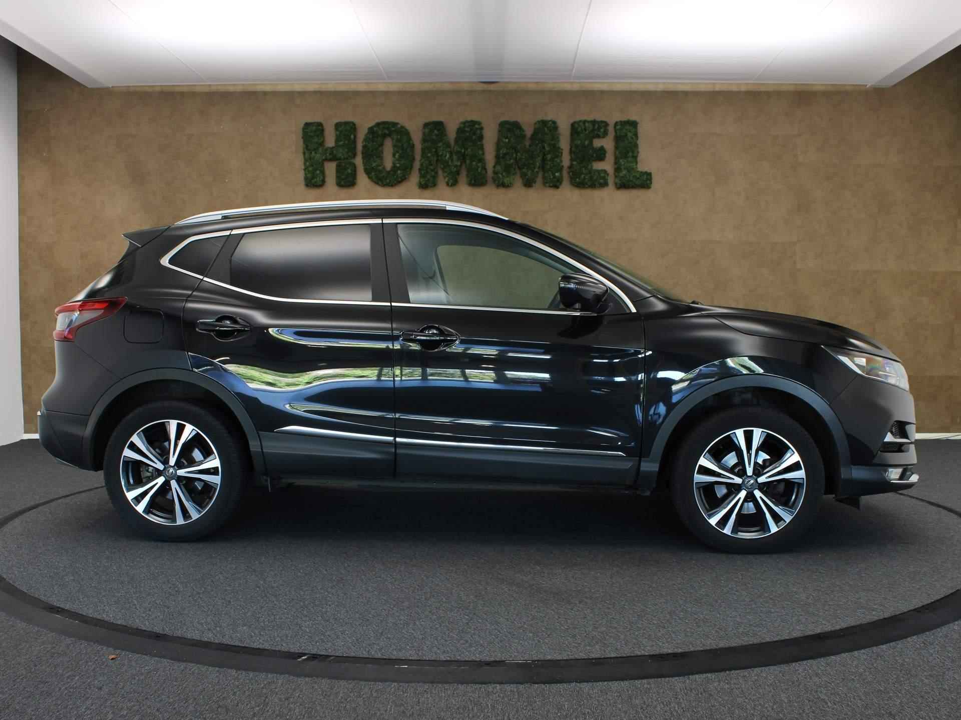 Nissan Qashqai 1.2 N-Connecta - ORIGINEEL NEDERLANDSE AUTO - VASTE TREKHAAK (1.200KG GEREMD) PANORAMADAK - ACHTERUITRIJ CAMERA - KEYLESS ENTRY & START - PARKEERSENSOREN VOOR EN ACHTER - 9/39