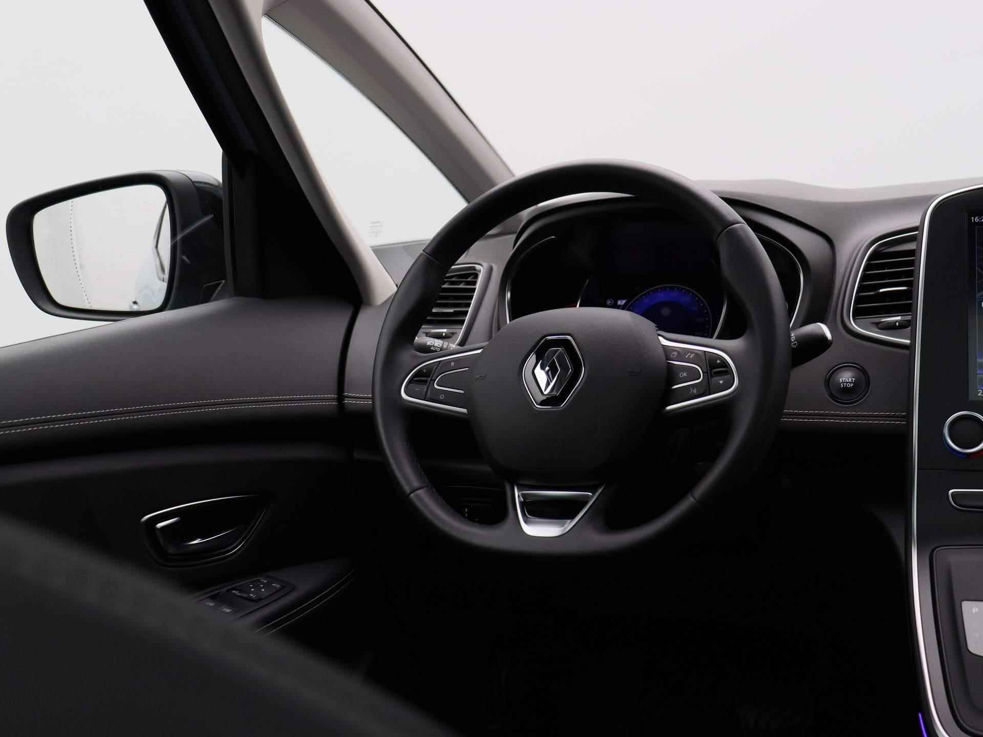 Renault Grand Scénic 1.3 TCe Intens | Automaat | Half-Leder | Navigatie | Panorama dak  | Climate control | Parkeer sensoren | LMV | - 11/33