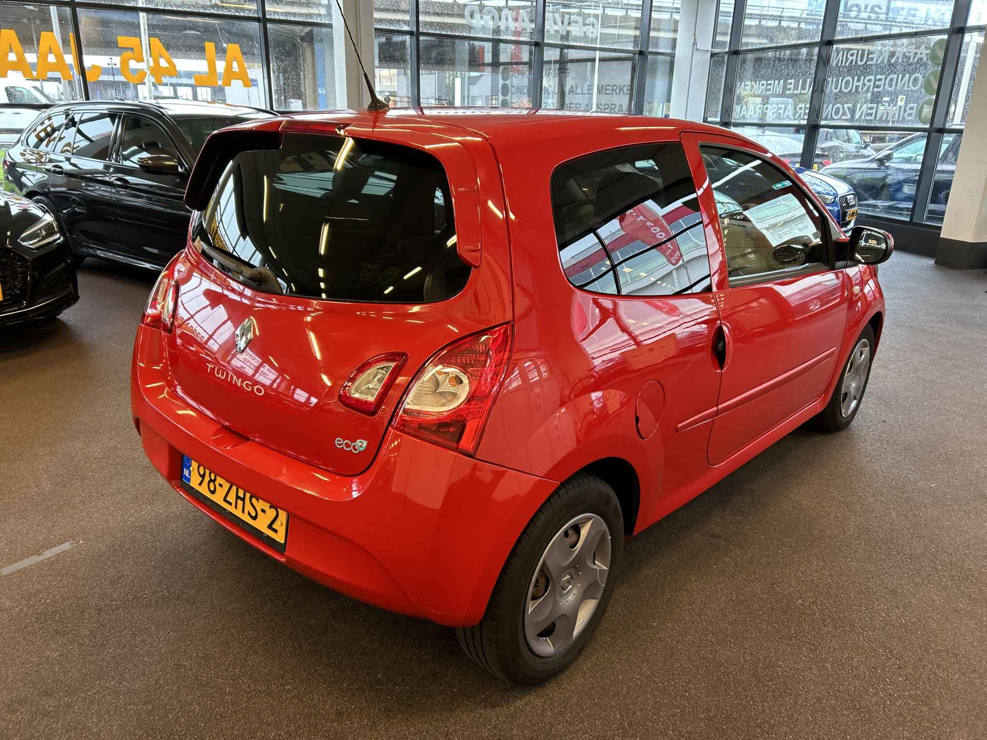 Renault Twingo 1.2 16V Collection | Cruise control | Airco | Nederlands geleverd | Lage KM stand - 8/19