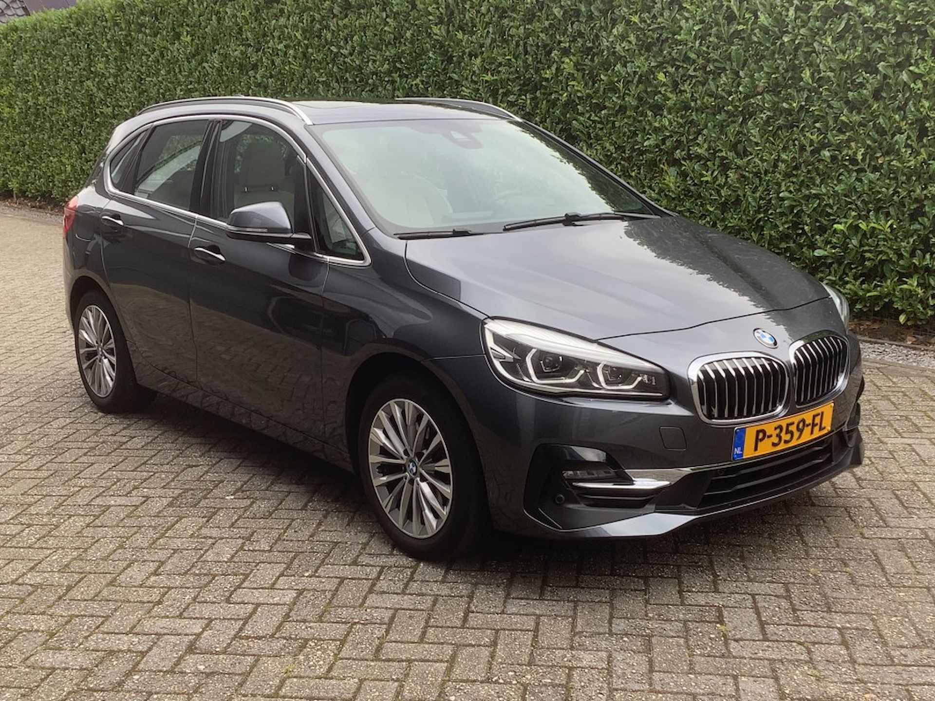 BMW 2-serie Active Tourer AUT. Business Edition Plus I panorama I leder - 9/24